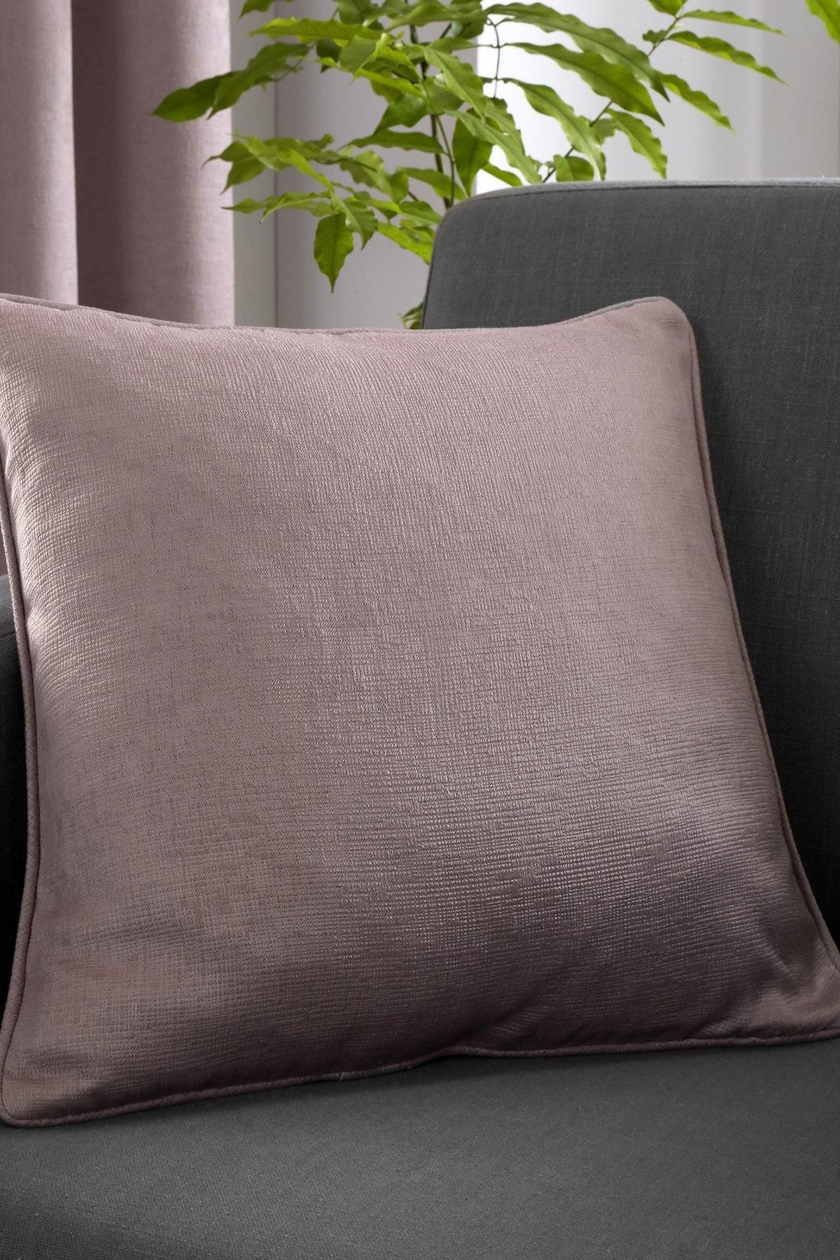 Fusion 'Strata' Luxe Velvet Filled Cushion in Rose