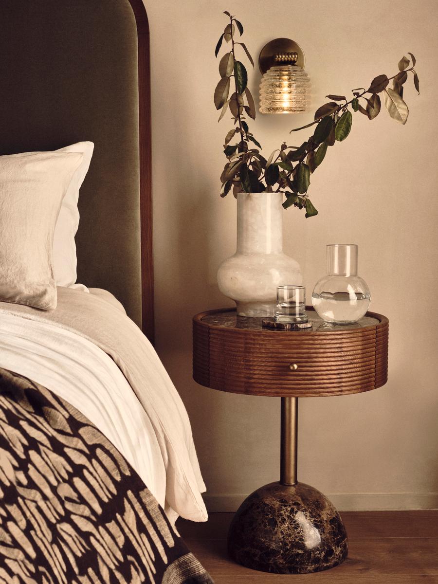 Oregan Wall Light