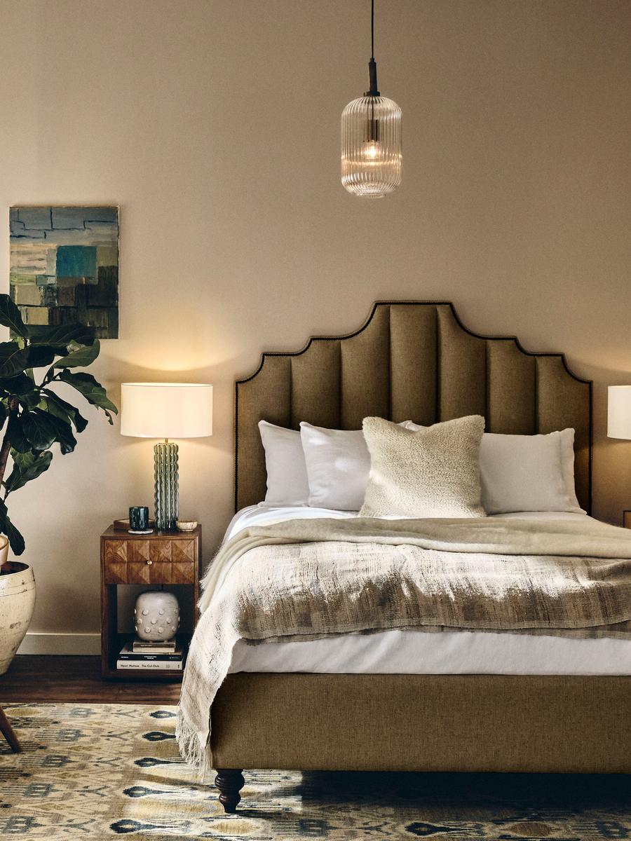 Gerrard Bed, Double, Linen, Olive