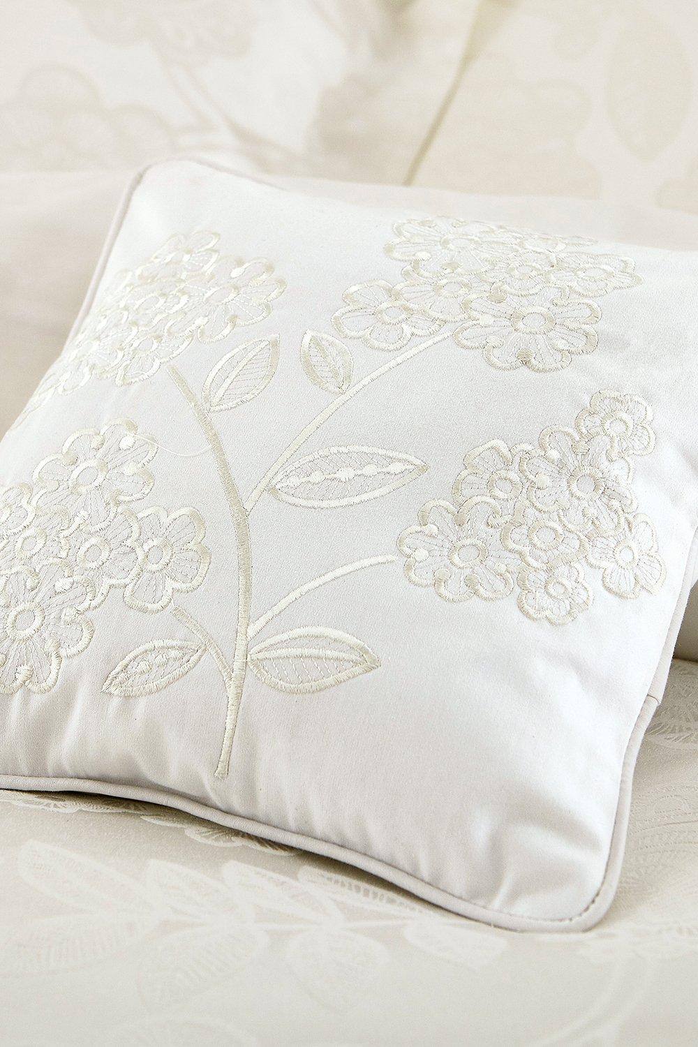 Helena Springfield Letty' Cushion in Ivory 2
