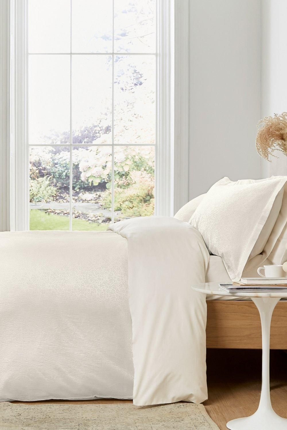 Murmur 'Meadow' Cotton Sateen Duvet Cover in Ivory