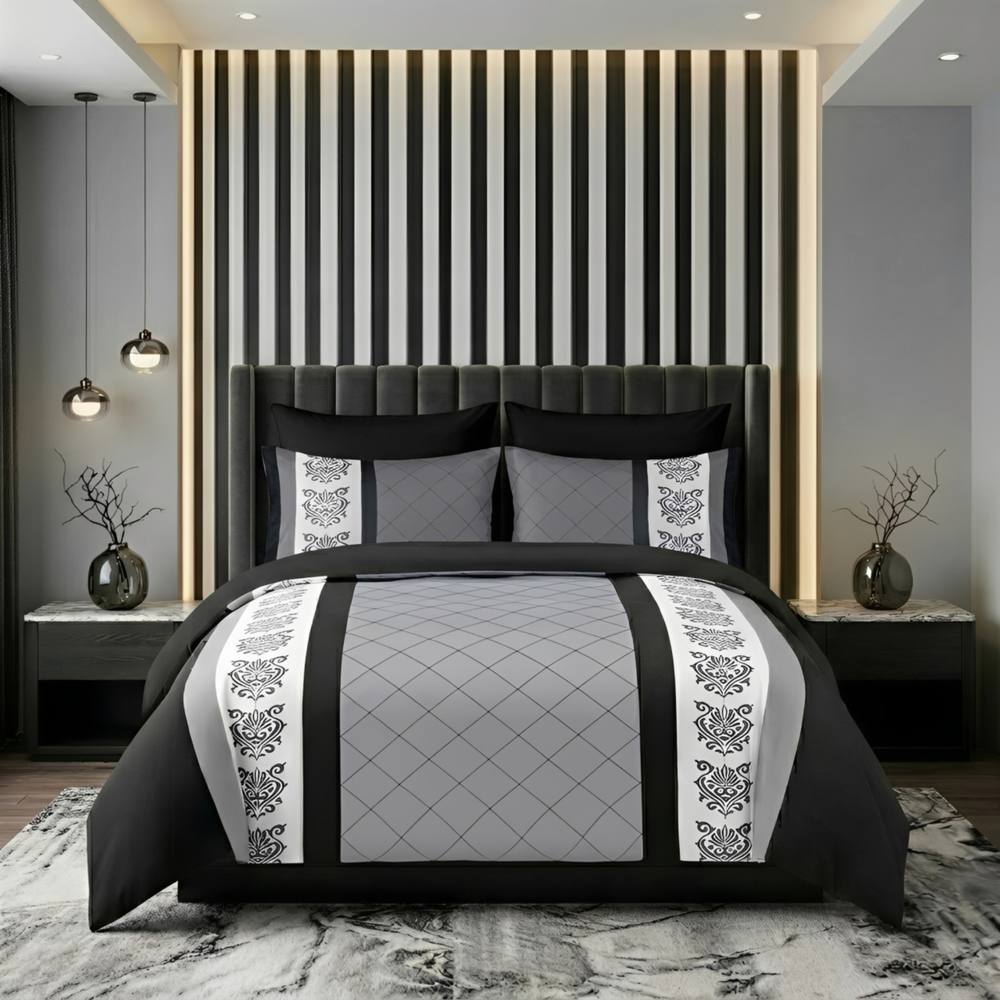 Pamposh Luxurious Duvet cover Set Reversible Bedding Sets in Grey