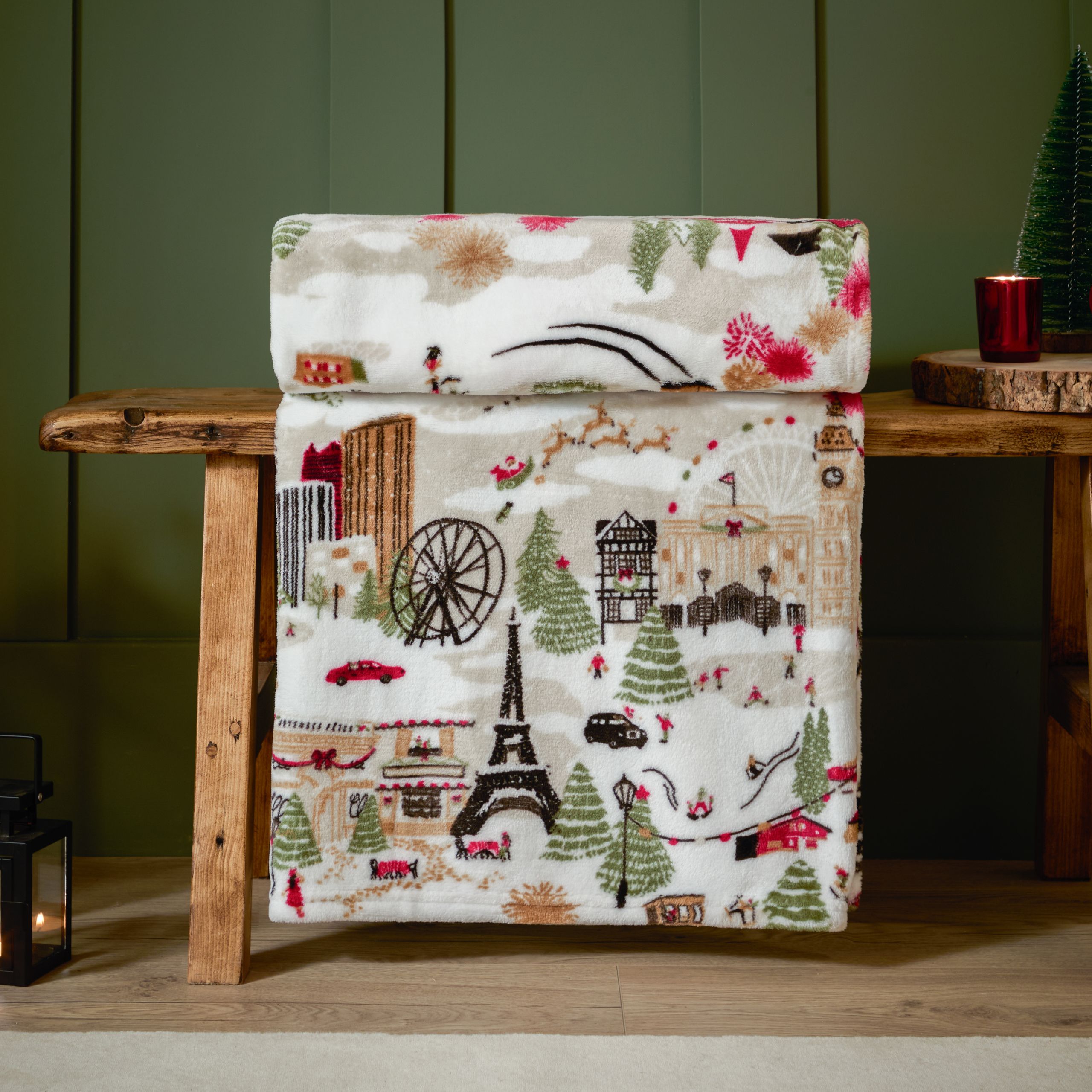 Furn Joy To All Fleece Throw in Cream