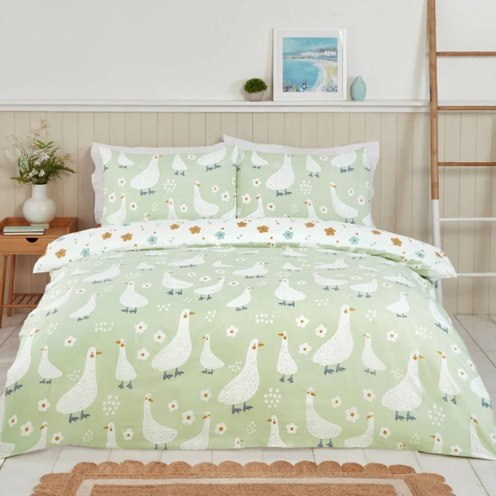 Rapport Home Jemima Duck Microfibre Duvet Cover Set with Pillowcase in Green