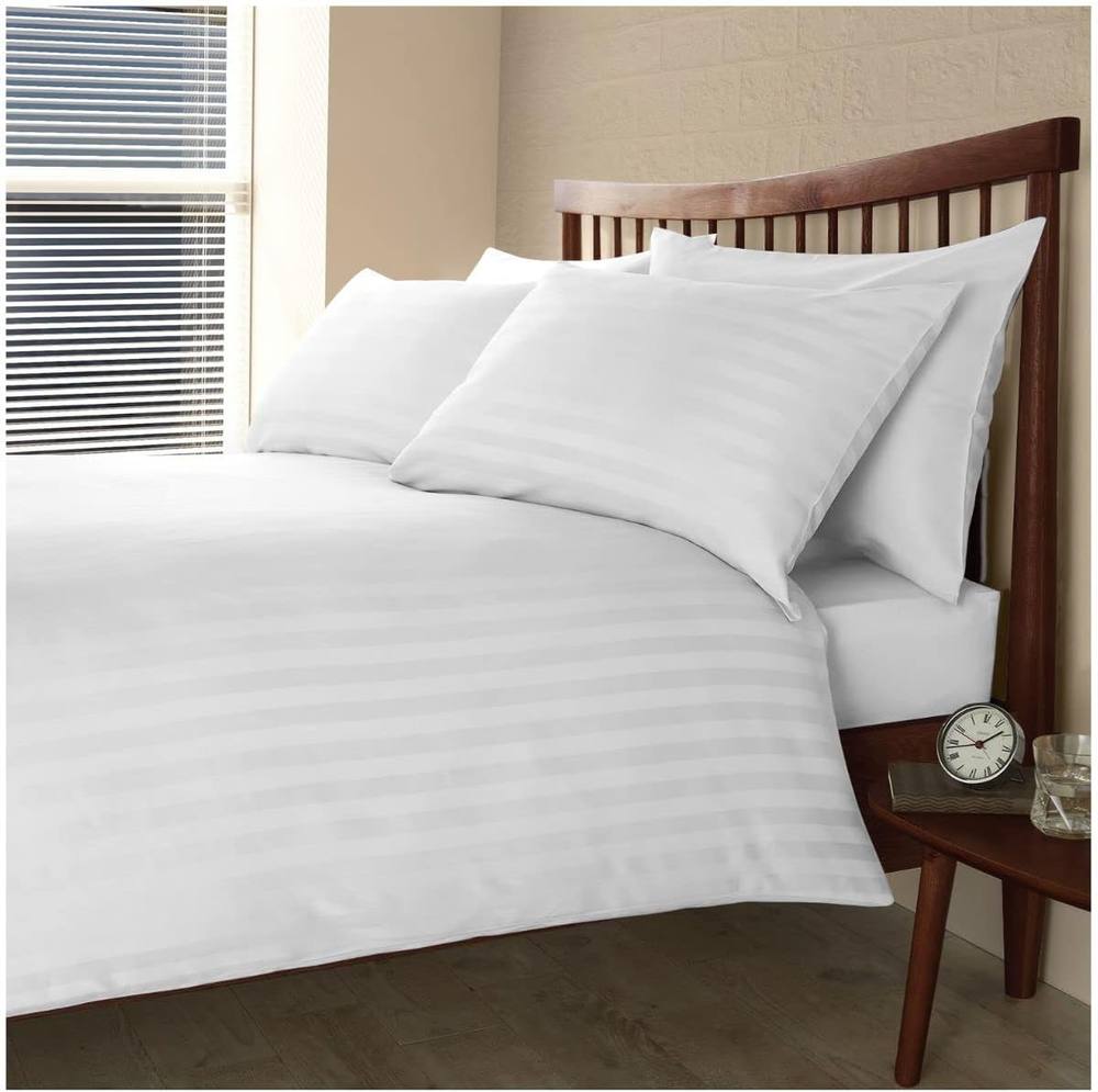 GAVENO CAVAILIA 200 Thread Count Satin Stripe Duvet Set in White