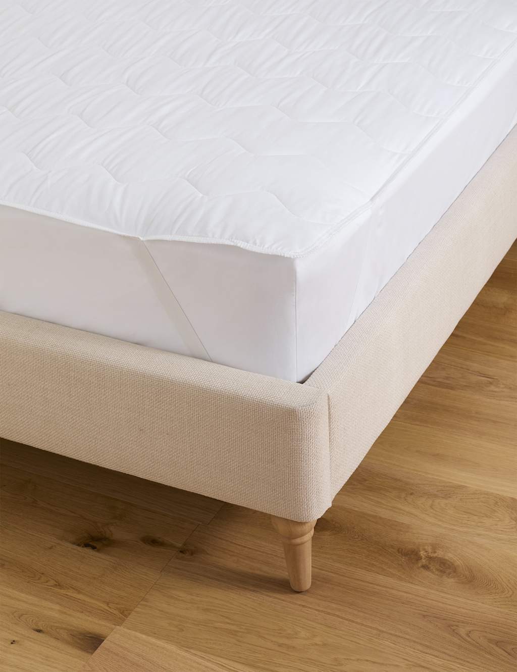 M&S Warm & Toasty Extra Deep Mattress Protector White