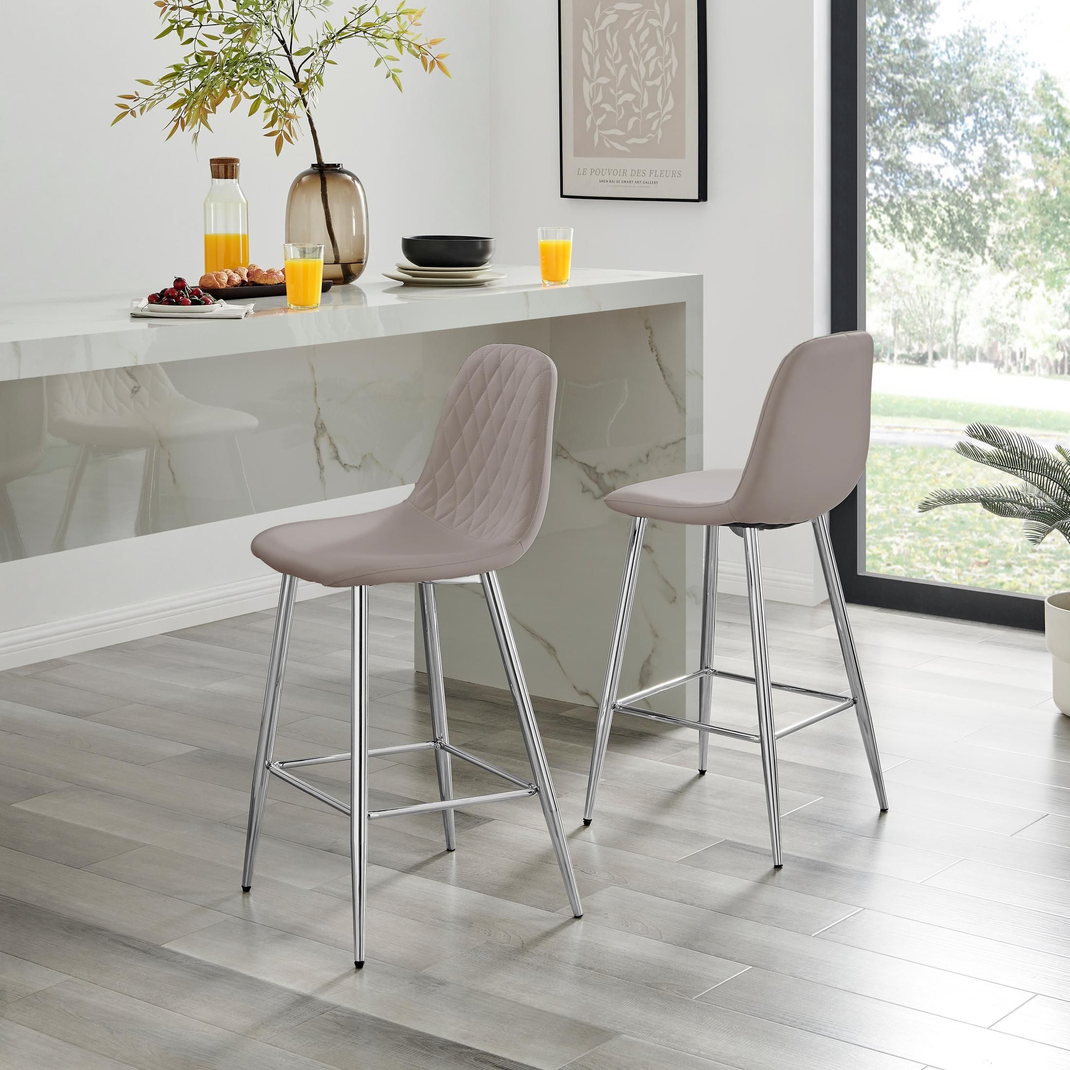 FurnitureboxUK Corona Set of 2 Counter Stools - Faux Leather Counter Stools With Silver Legs - Kitchen Island Stool in Beige