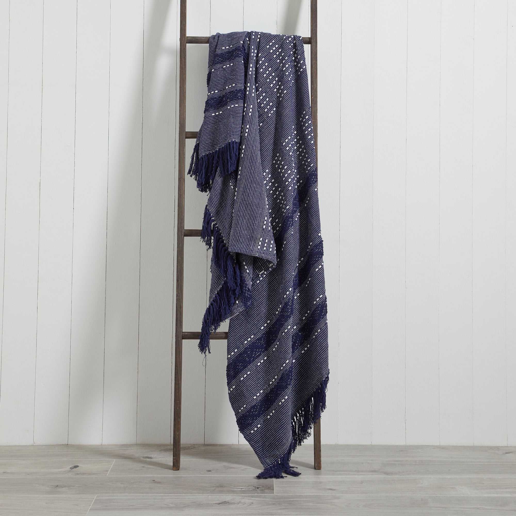 Sundown 130cm x 180cm Throw Navy and White