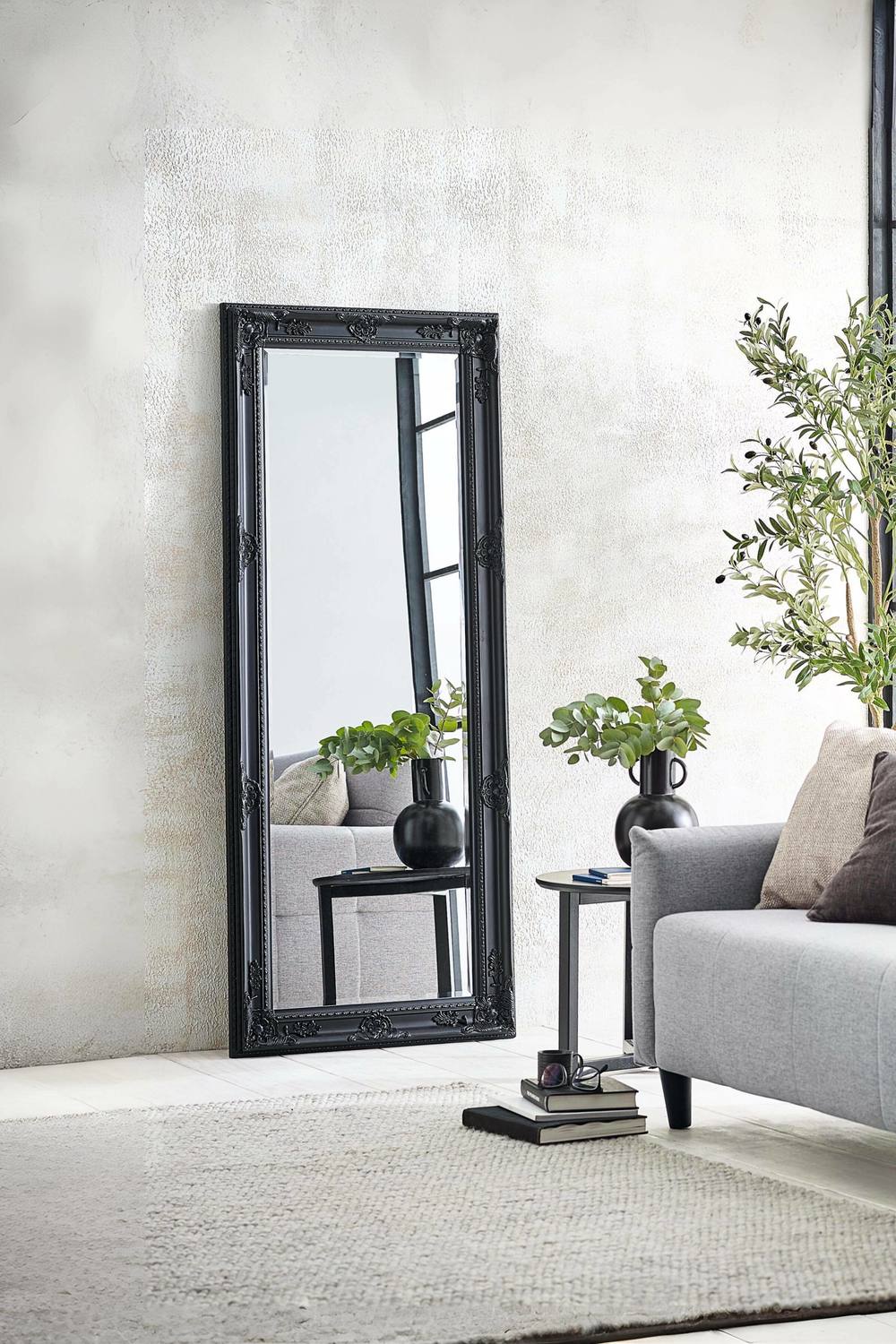 Julian Bowen Palais Lean-To Dressing Mirror in Black