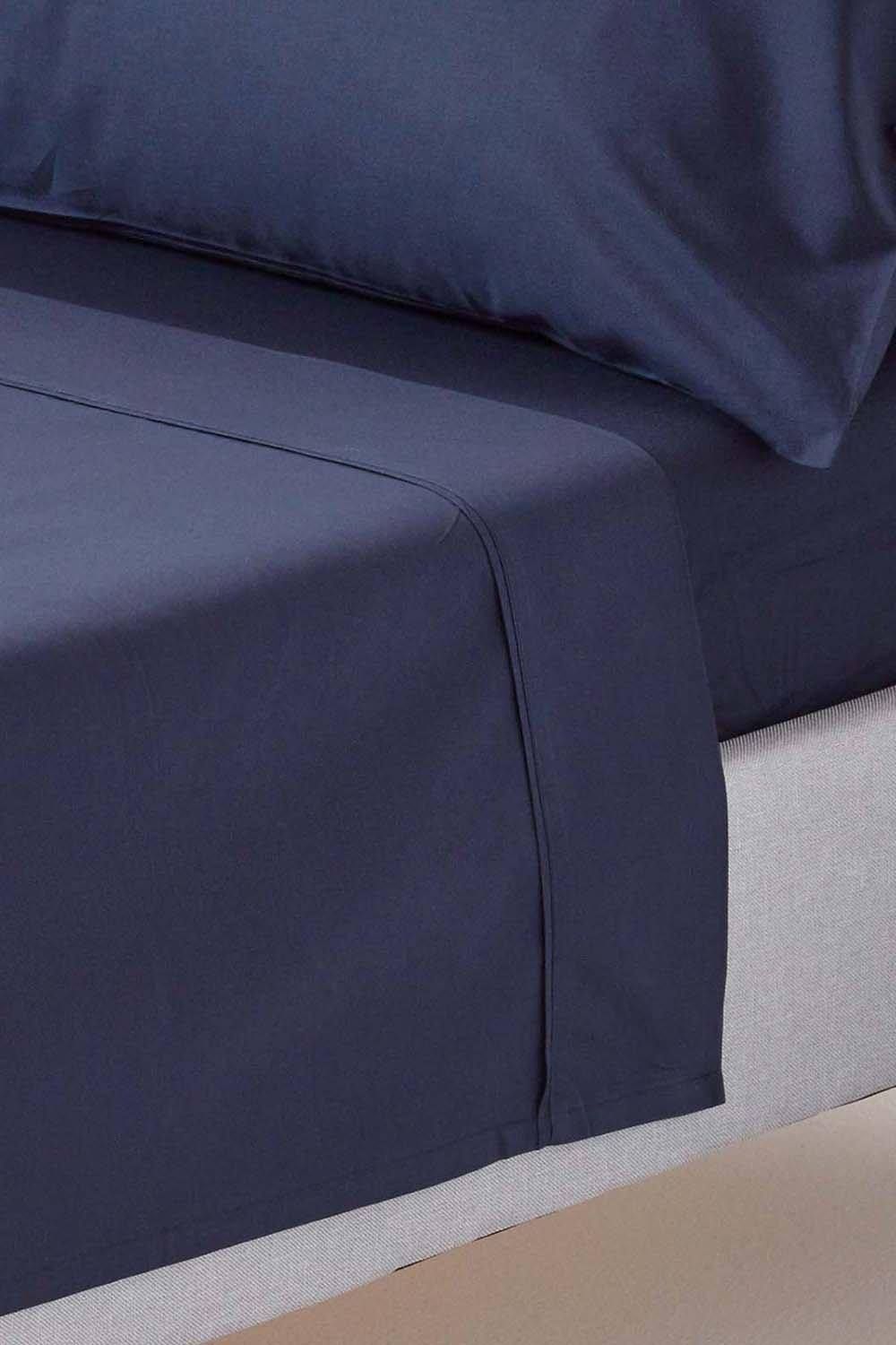Homescapes Egyptian Cotton Flat Sheet 200 Thread Count in Navy