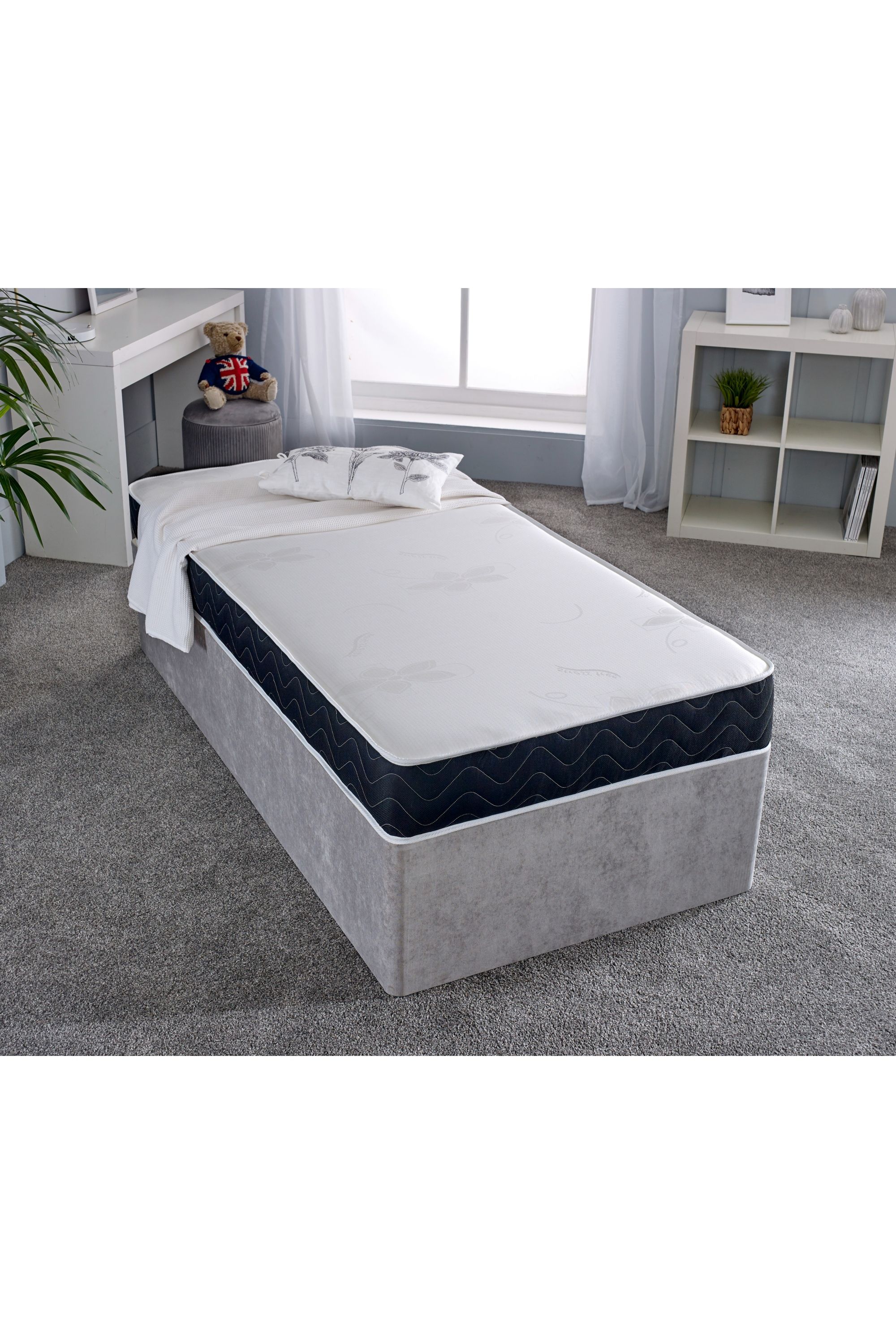 eXtreme Comfort Ltd Mars Black Border Basic Budget Stress Free Hybrid Memory Foam & Spring Mattress
