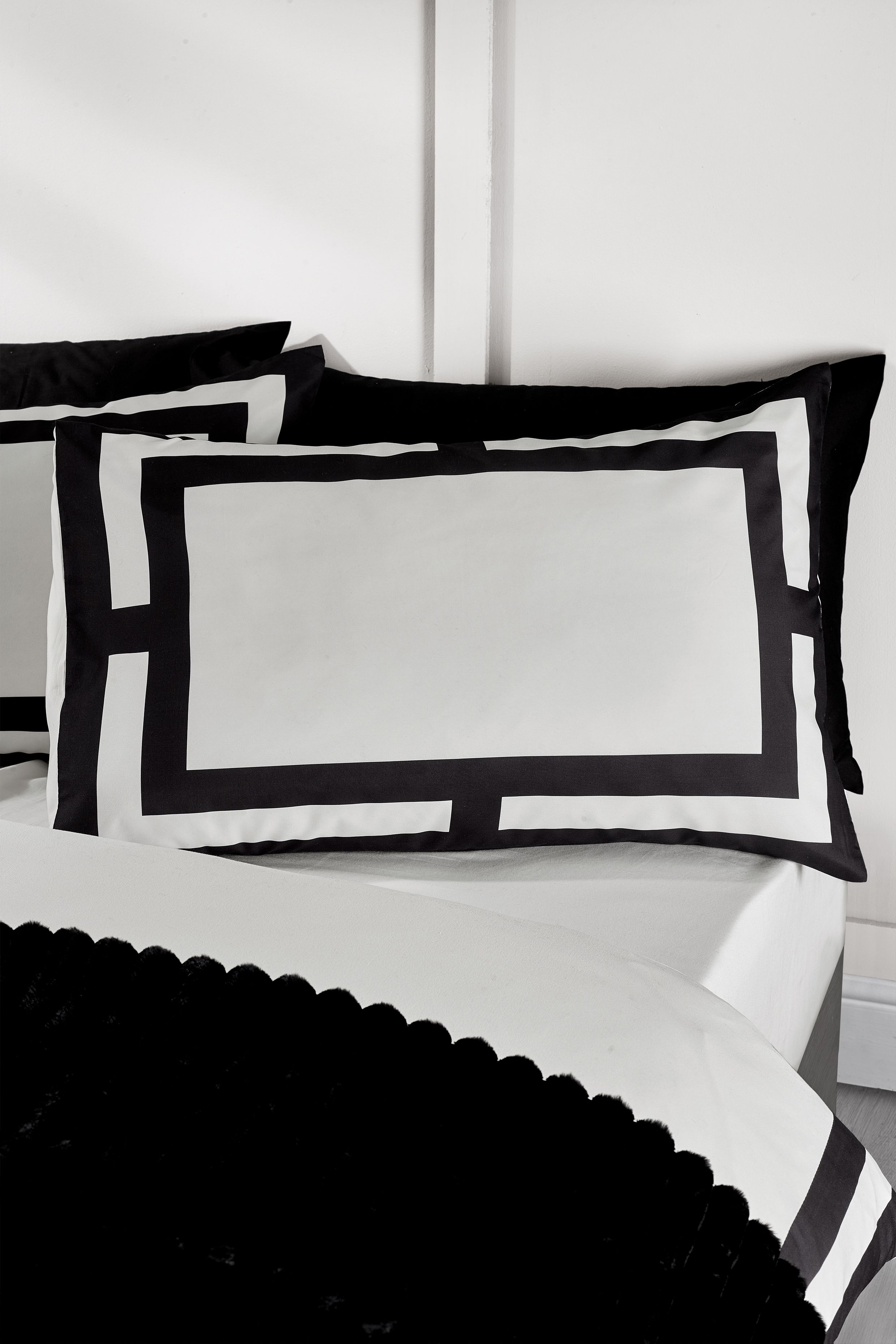 Catherine Lansfield 'So Soft Mono Panel' Duvet Cover Set in Cream 2
