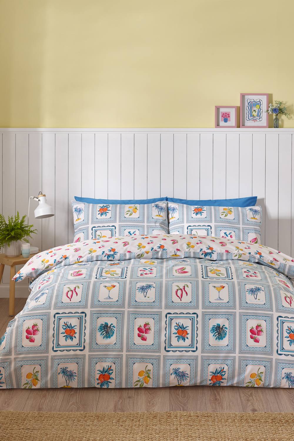 Catherine Lansfield 'Riviera Tiles' Reversible Duvet Cover Set