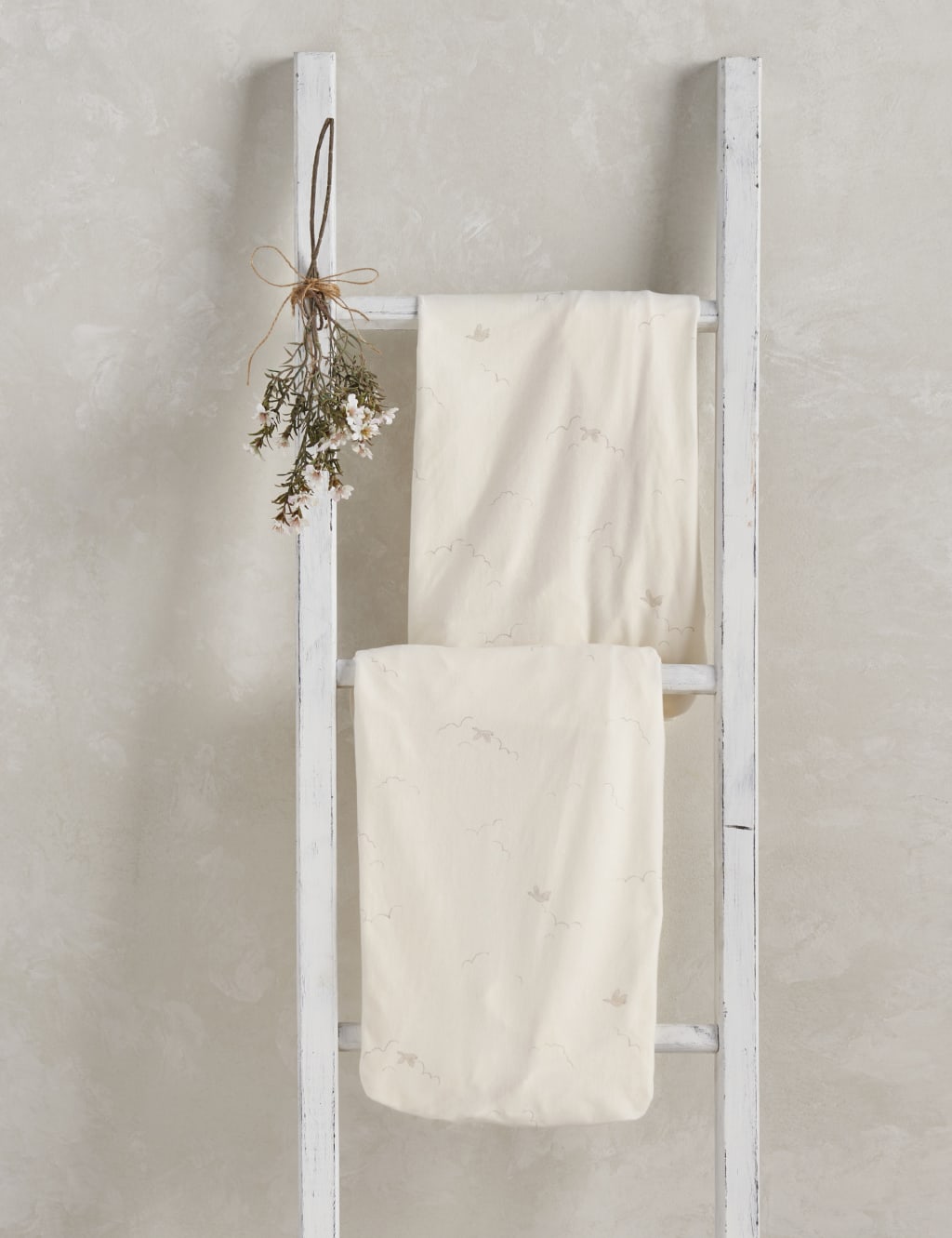 Mamas & Papas 2 Pack Pure Cotton Duckling Cot Bed Fitted Sheets Cream