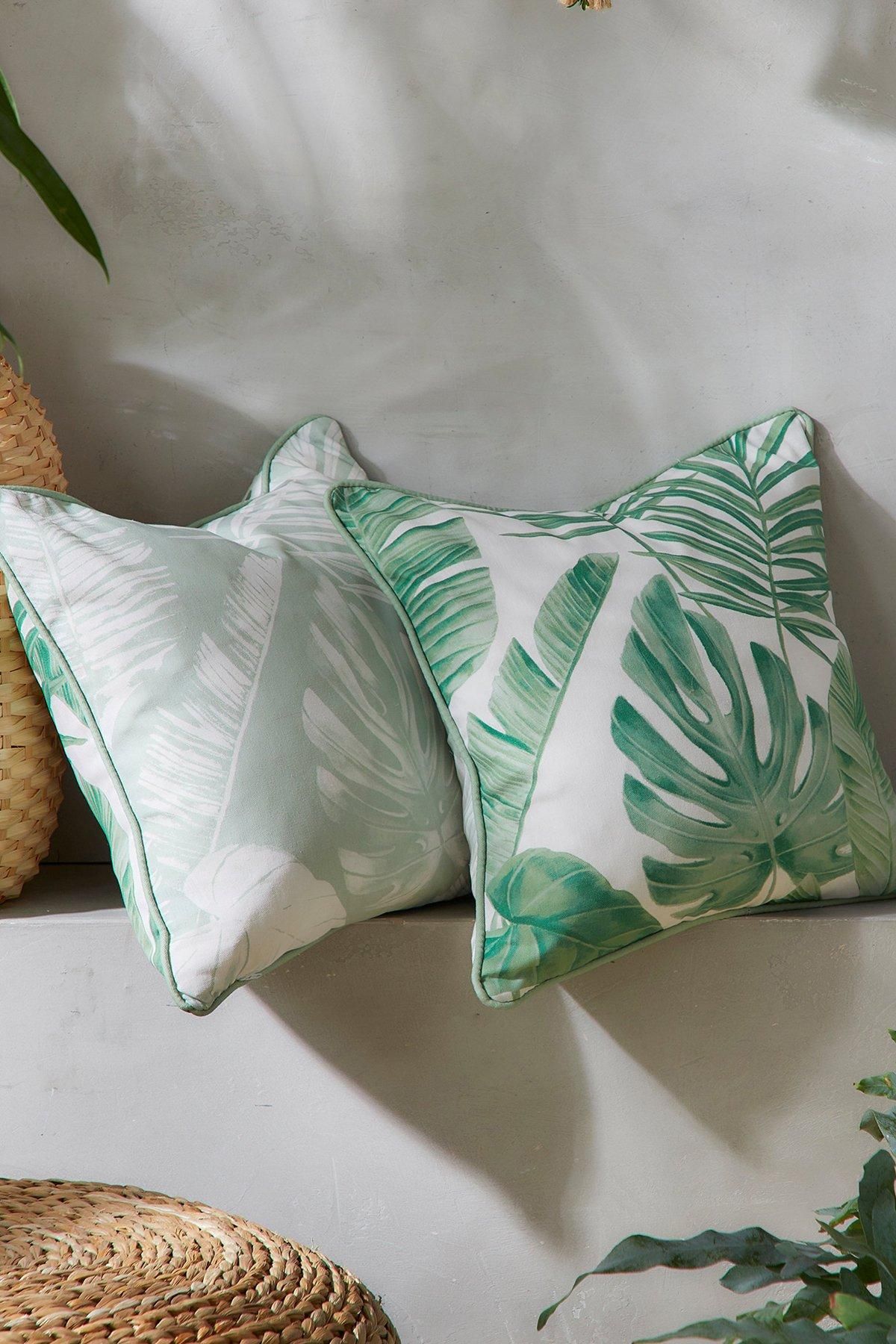 Dreams & Drapes 'Tahiti' Outdoor Water & UV Resistant Garden Filled Bench Cushion in Green