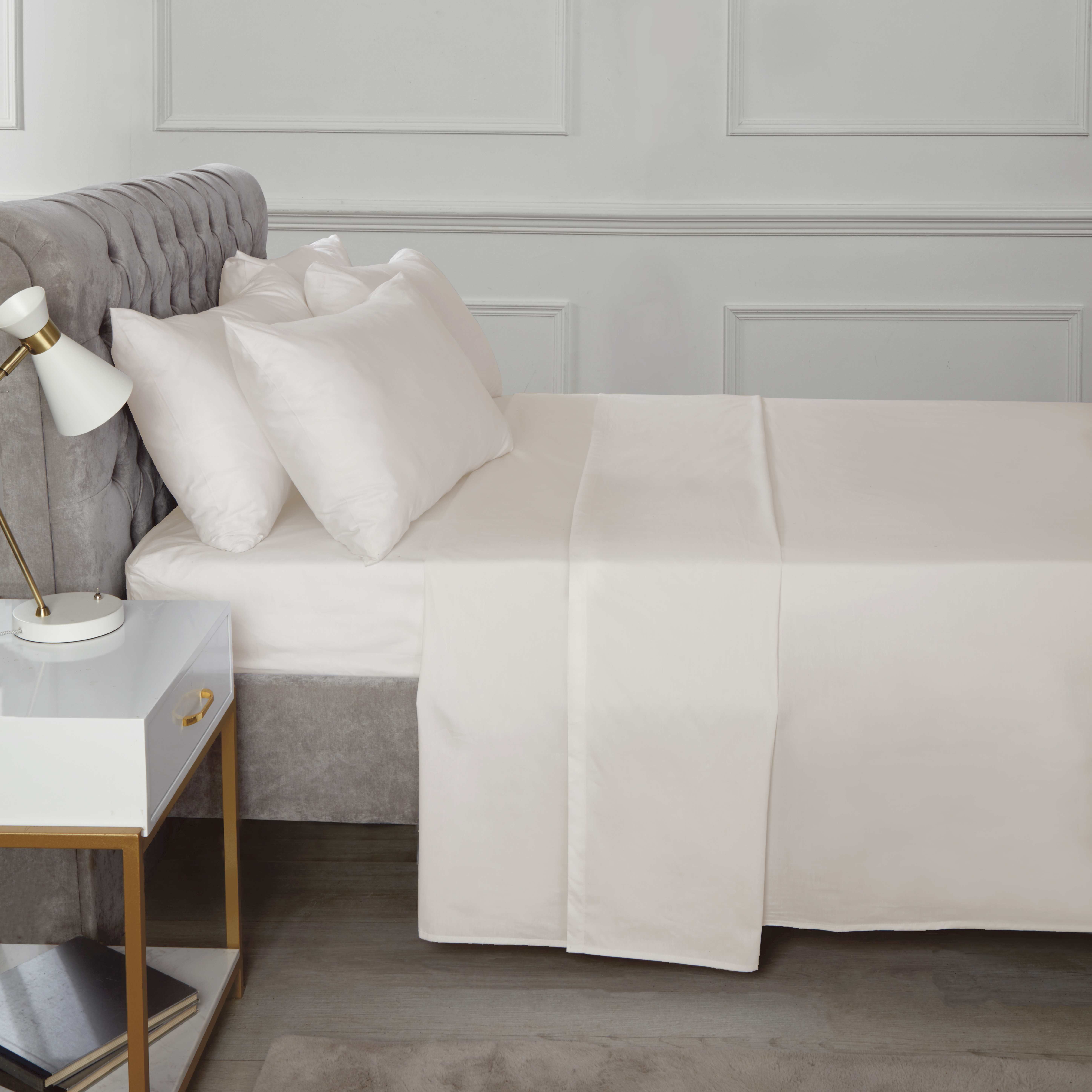 Rapport Home TH Percale Flat Sheet in Cream
