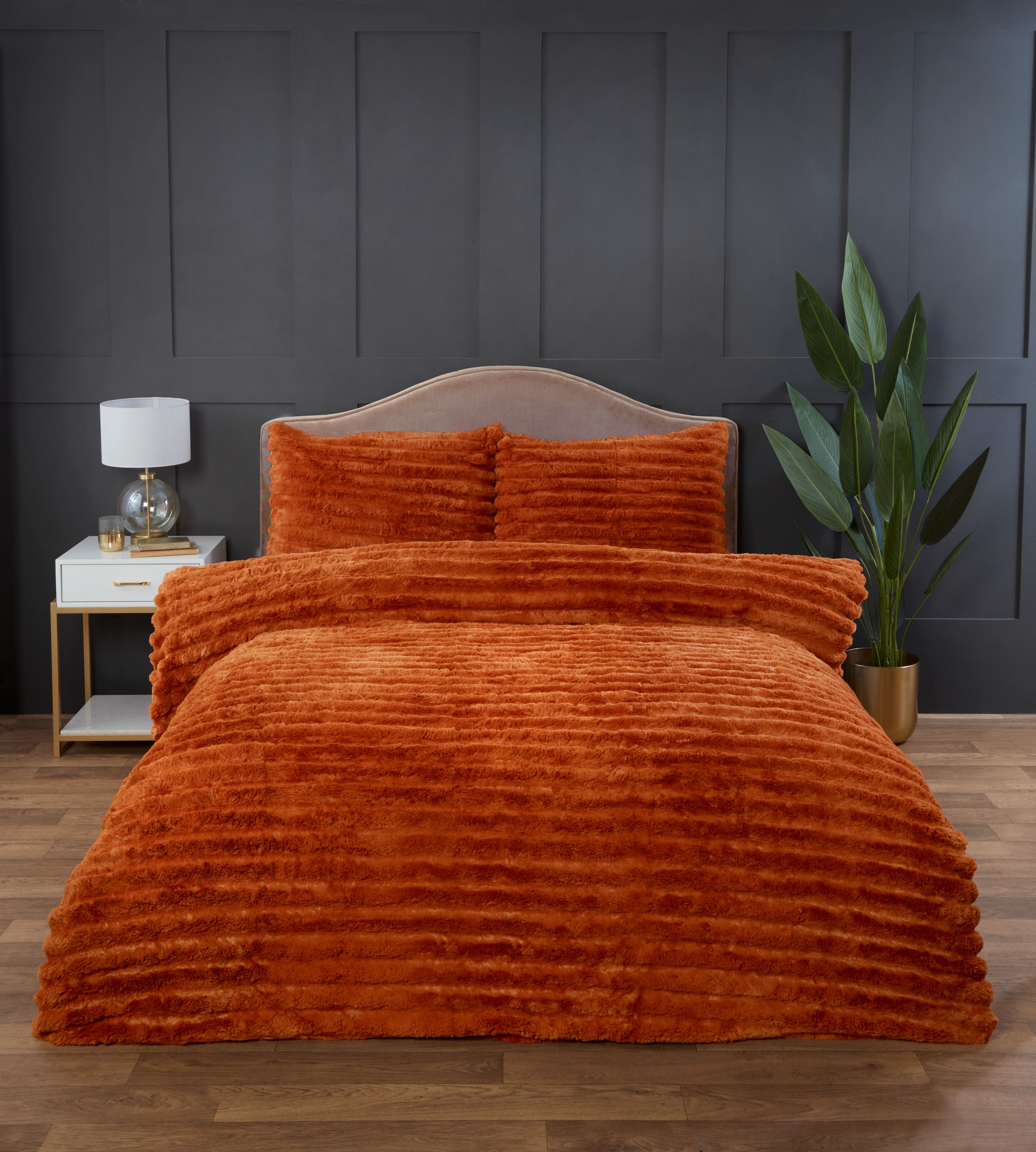 Rapport Home Chunky Ribbed Fur Polyester Soft & Cozy Duvet Cover Set With Pillowcase in Orange
