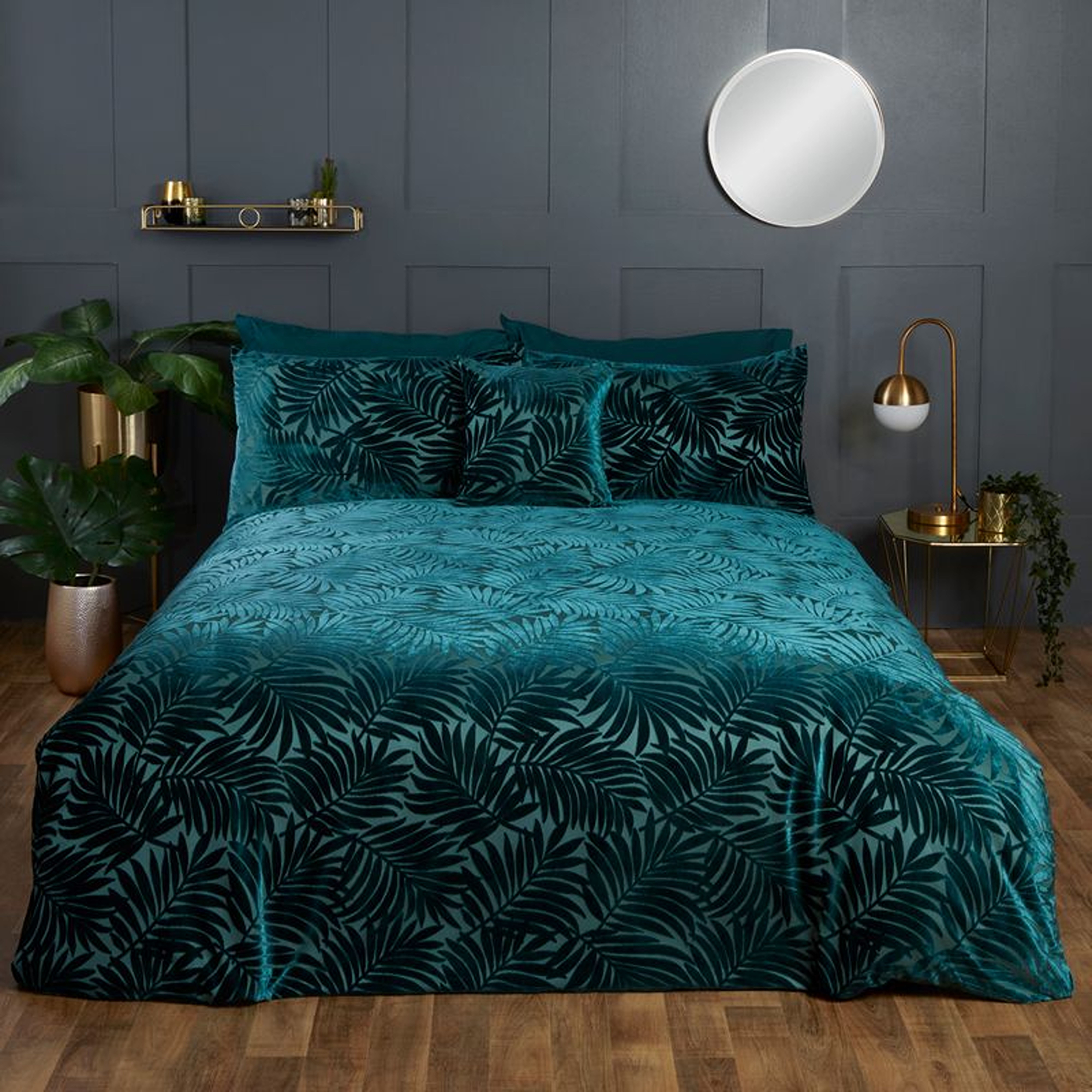 Rapport Home Paloma Floral Polycotton Duvet Cover Set with Pillowcase in Emerald