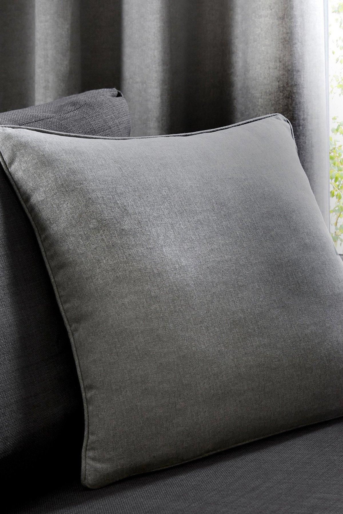 Fusion 'Sorbonne' Luxury Plain Dyed Filled Cushion 100% Cotton in Charcoal
