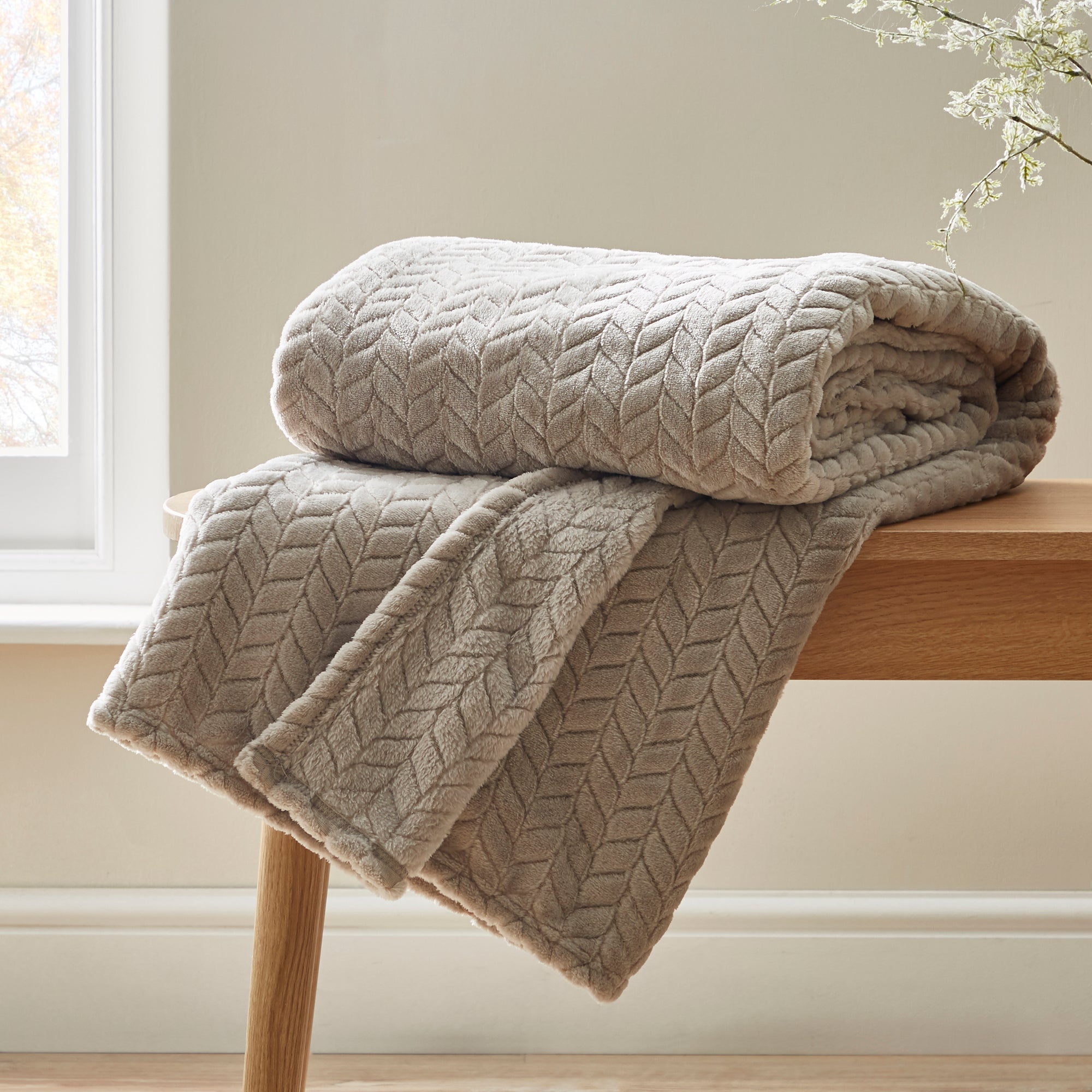 Amelia 200cm x 200cm Throw Grey