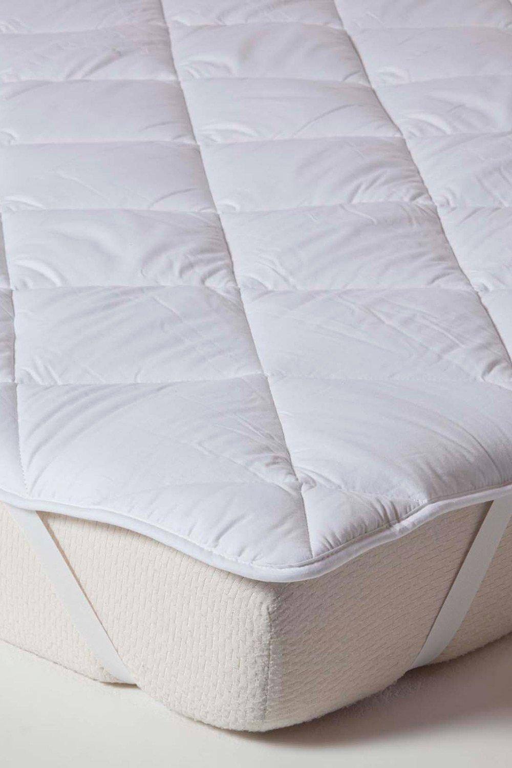 Homescapes Luxury Extra Thick 500 GSM Cotton Mattress Topper in White