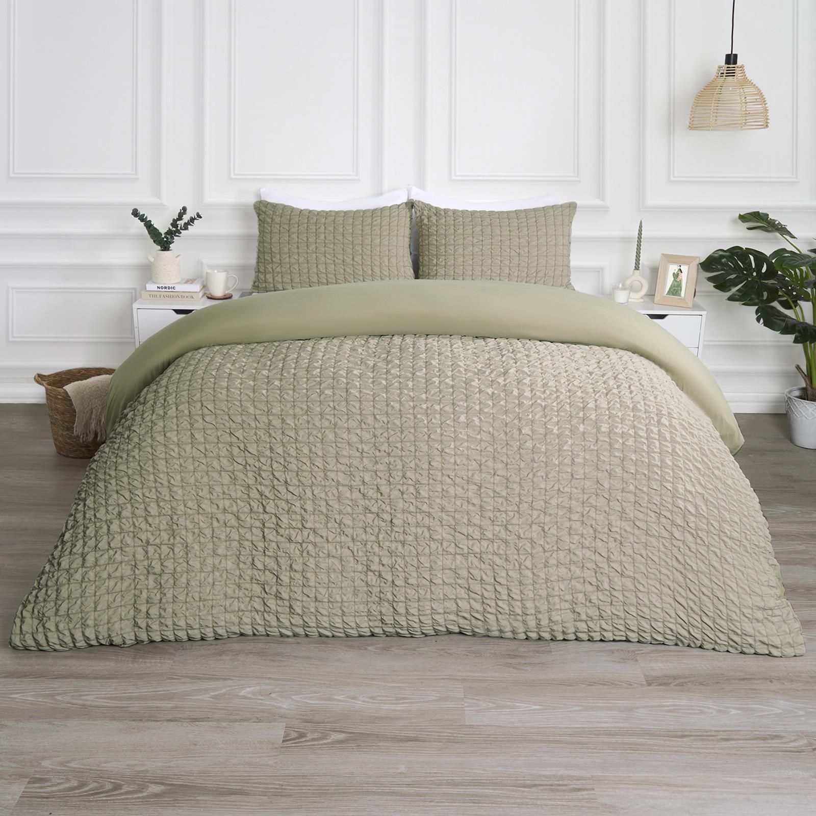 OHS Luxury Seersucker Duvet Cover Set Geo Pillowcase Quilt in Light Green