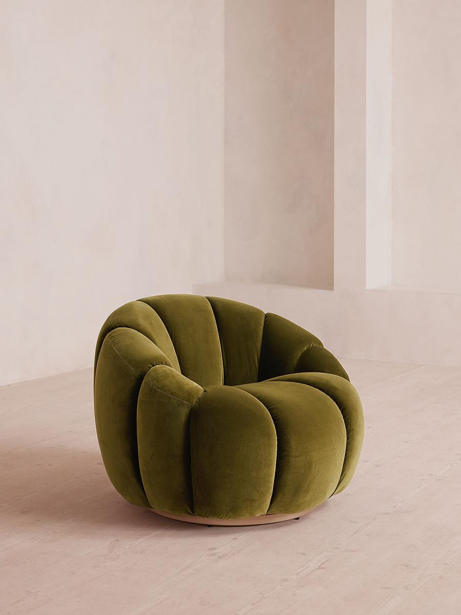 Garret Armchair, Velvet, Olive