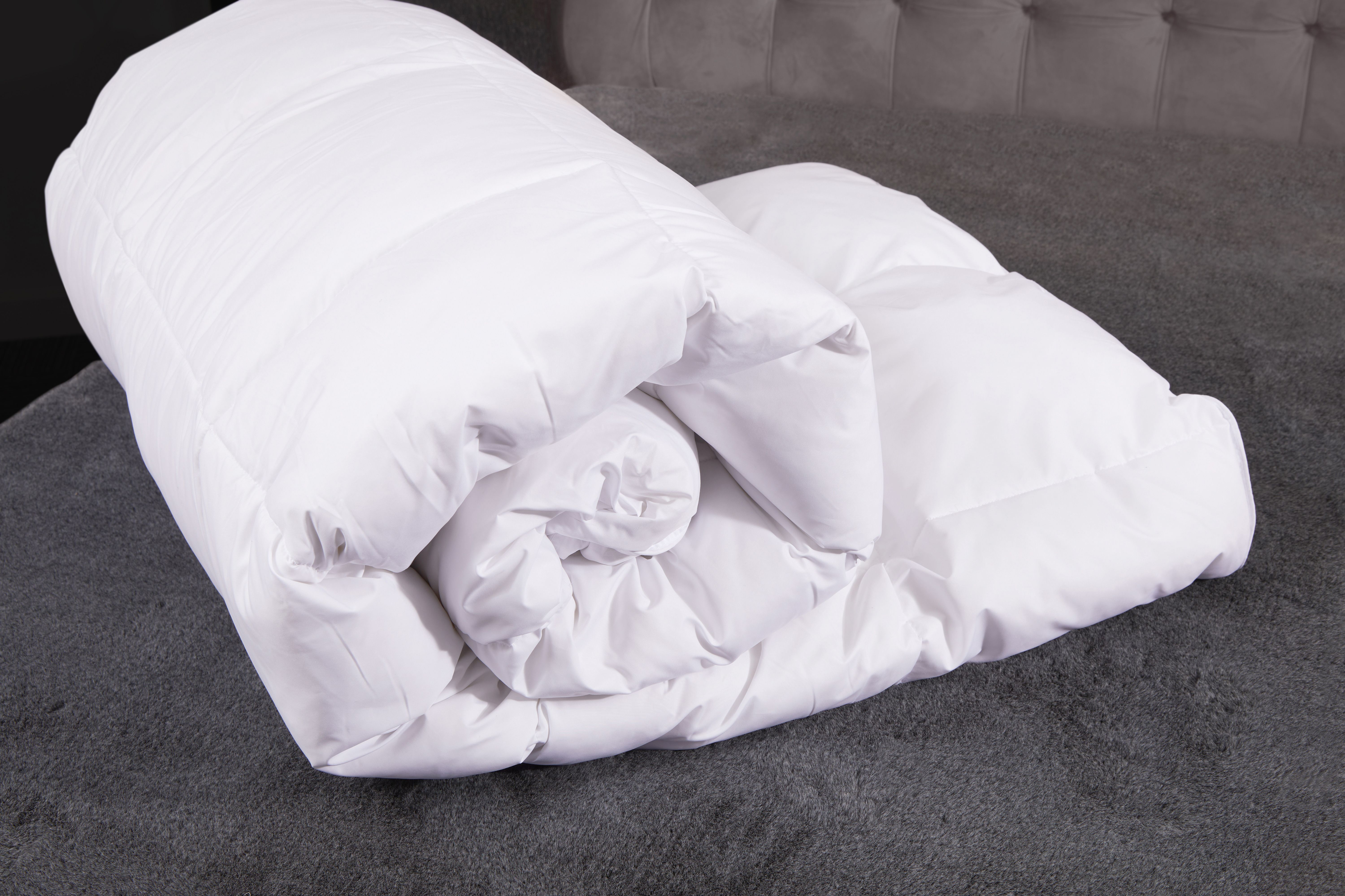 The Linen Consultancy 'TLC 5 Star Hotel Concept' Softened Duck Feather 10.5 Tog Duvet in White