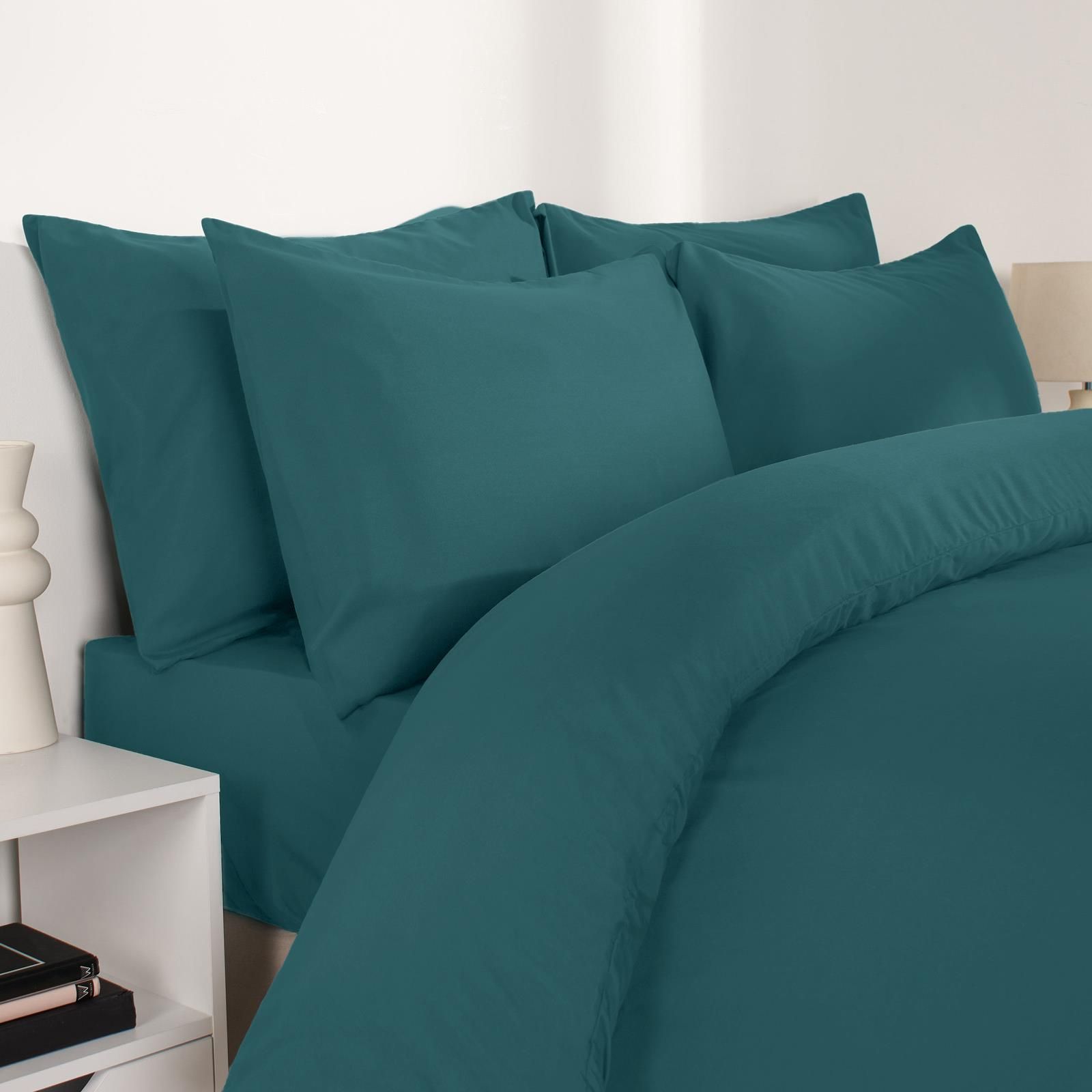 OHS 2 Pack Soft Microfibre Wrinkle Resistant Housewife Pillowcases in Teal
