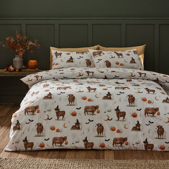 Catherine Lansfield Halloween Highland Cow Polycotton Duvet Cover & Pillowcase Set
