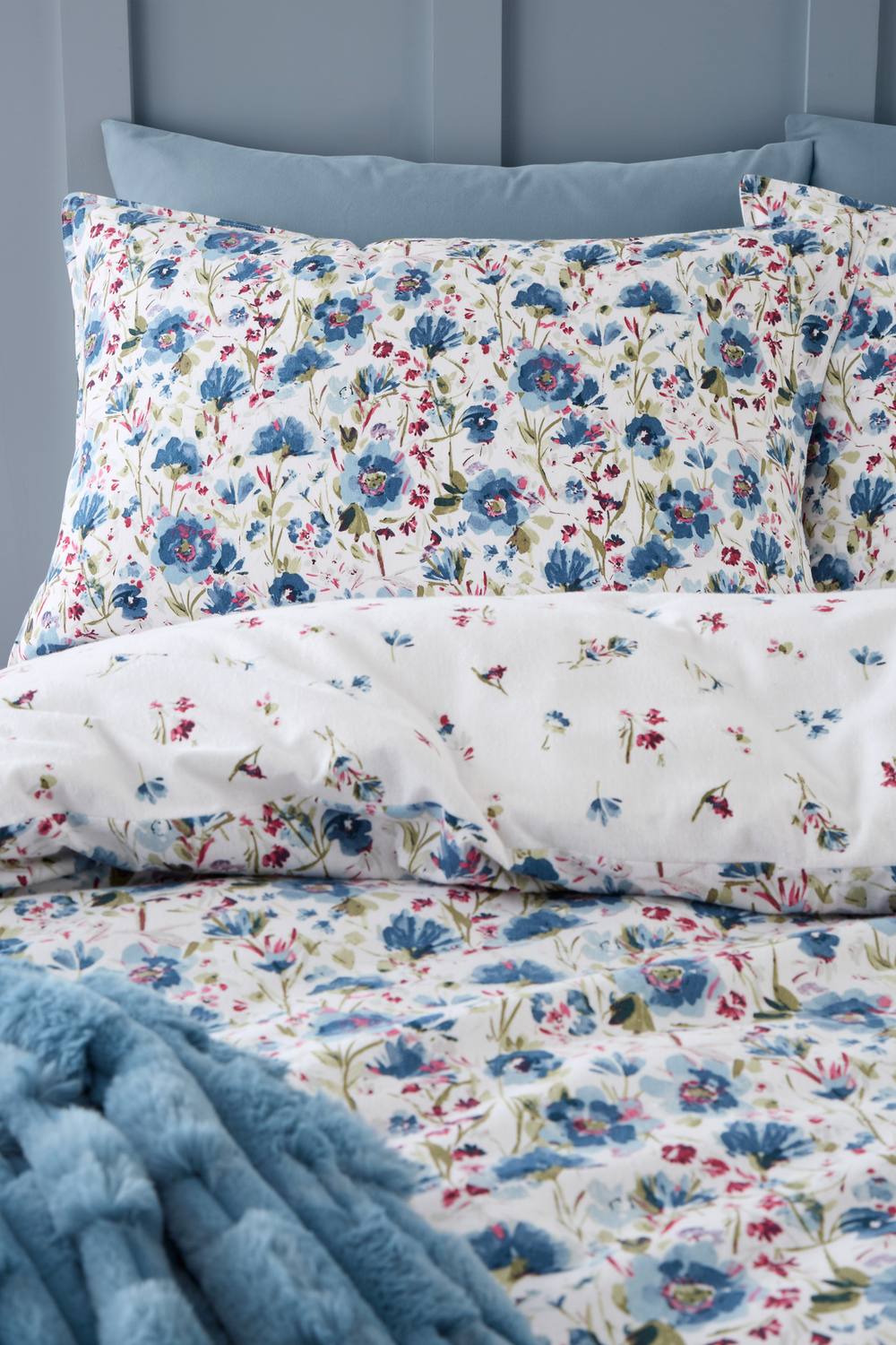 Bianca 'Brushed Cotton Ophelia' Floral Reversible Duvet Cover Set 3