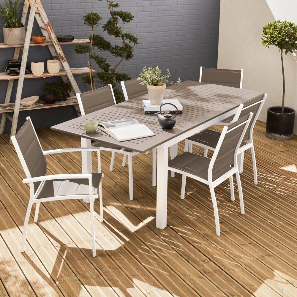 sweeek 6-seater Extendable Aluminium Garden Table With Chairs in White