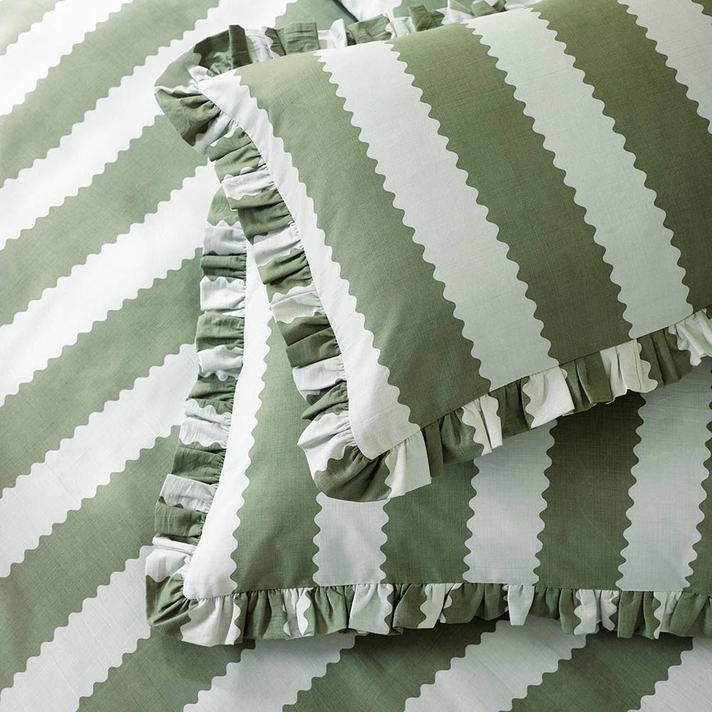 Wylder Birdie Stripe Ruffle Pillowcase Pair in Jade