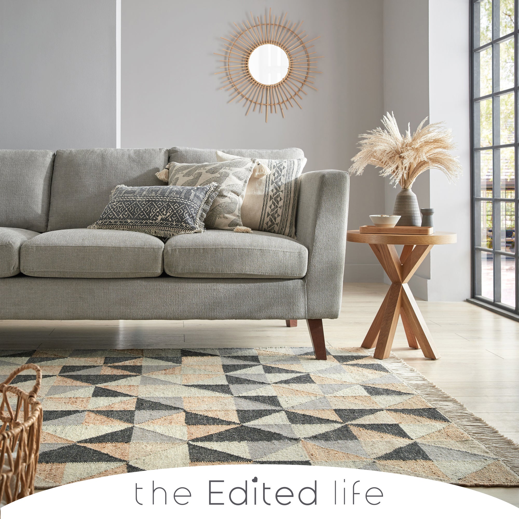 Jute Blend Triangle Patterned Rug Charcoal/Beige