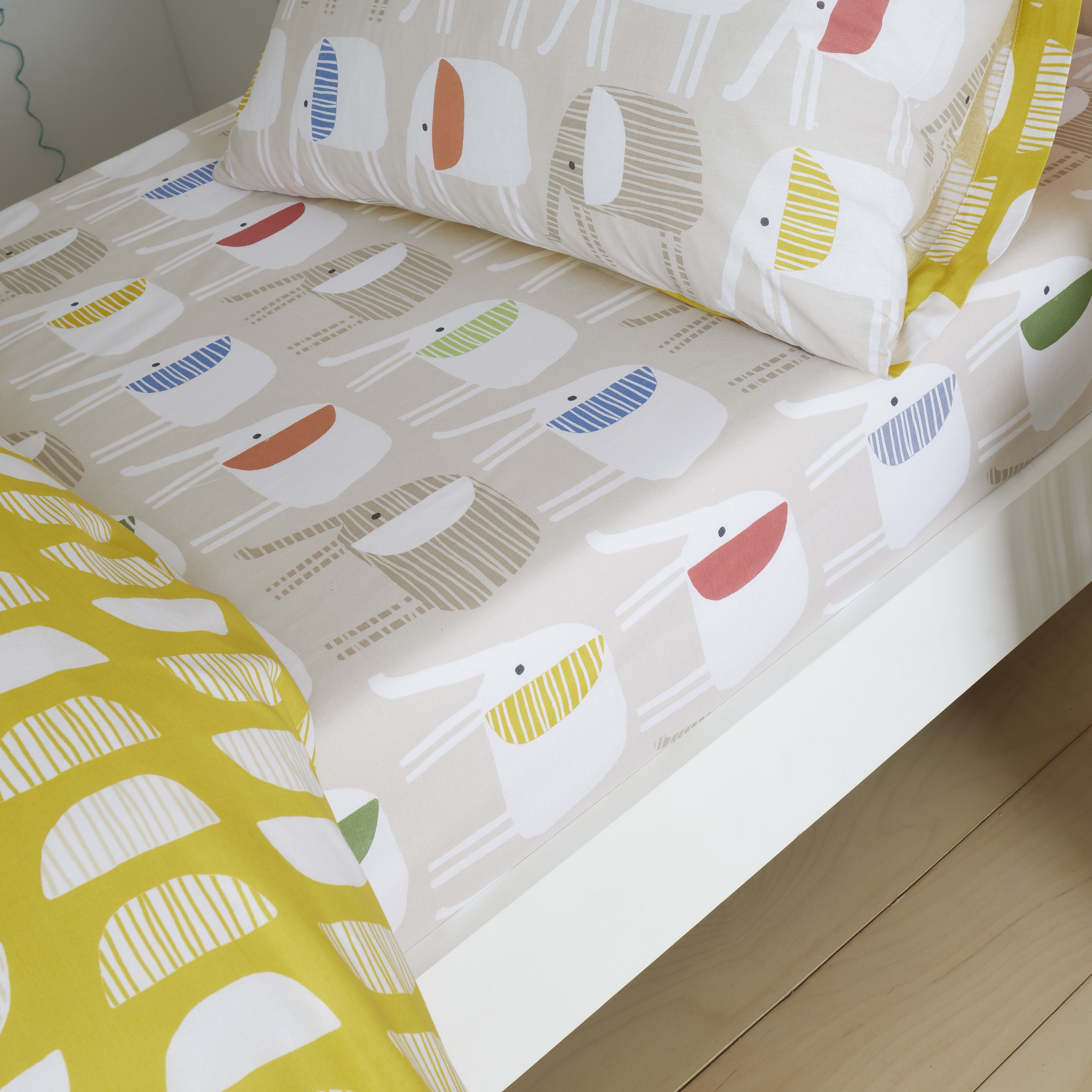 Pineapple Elephant Minbu Elephant 100% Cotton Fitted Sheet Natural