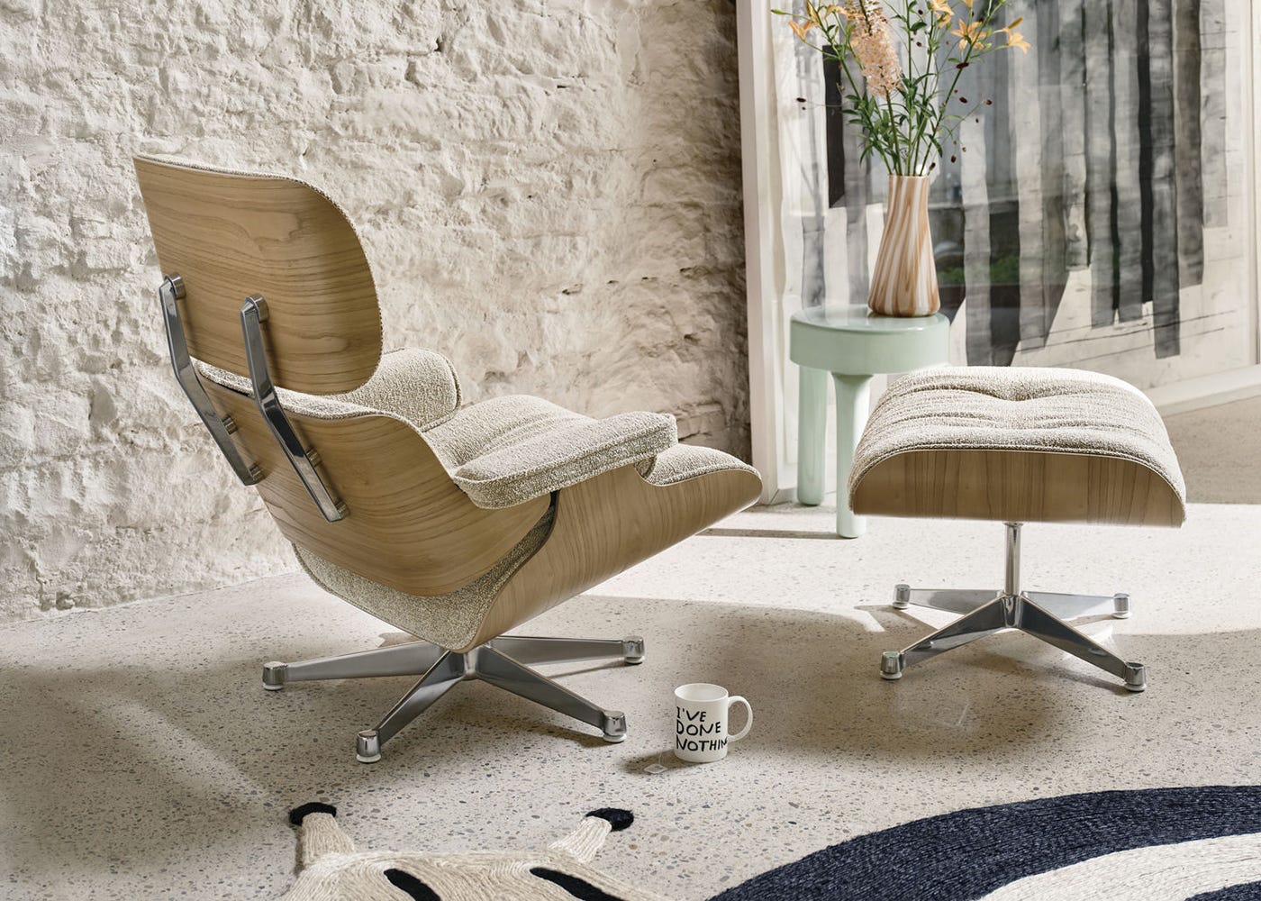 Vitra Eames Lounge Chair & Ottoman Cherry Natural Clas. Nubia 11 Anthracite Polished Black Base 05 2