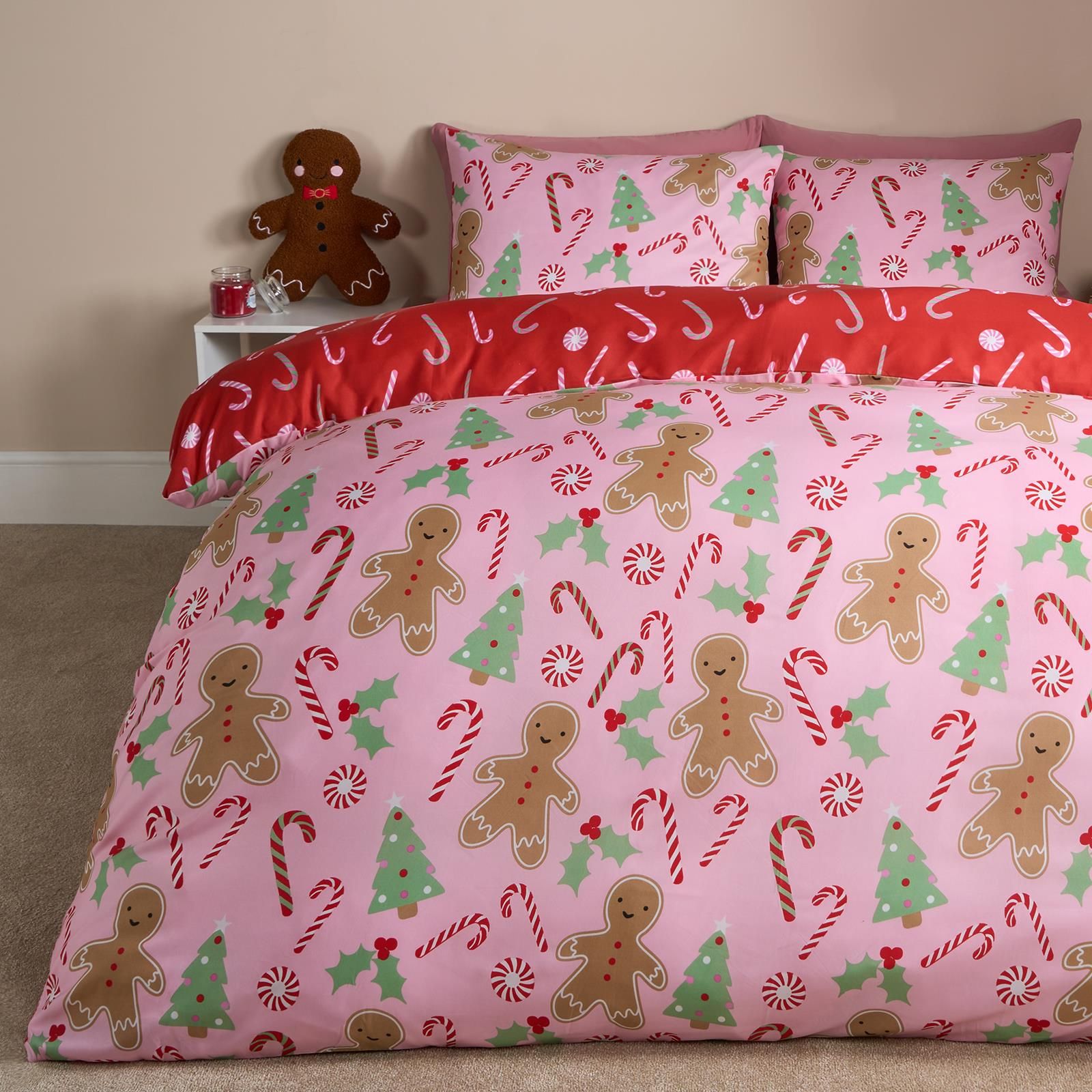 OHS Gingerbread Man Reversible Bedding Set Duvet Cover with Pillowcase in Pink