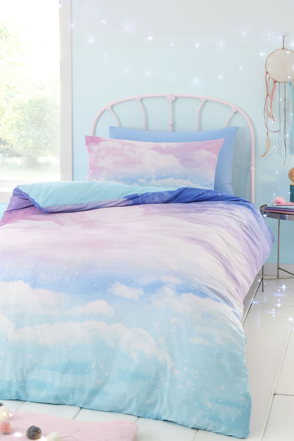 Catherine Lansfield 'Ombre Rainbow Clouds' Duvet Set