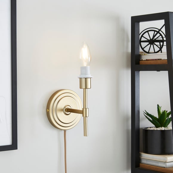 Sutton Plug In Wall Light Fitting
