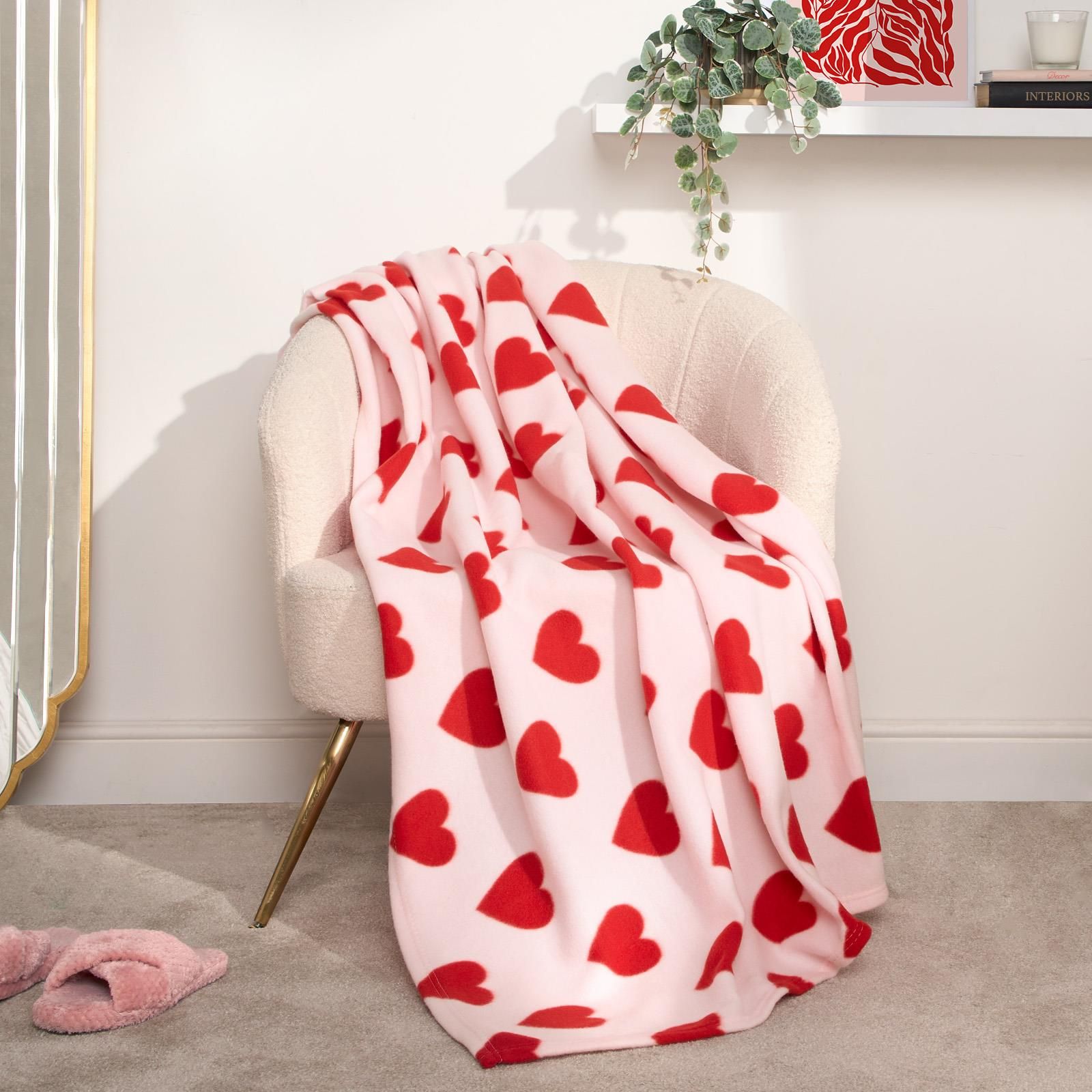 OHS Soft Heart Print Polar Fleece Throw in Red