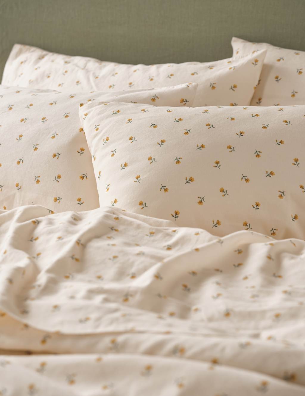 Piglet In Bed 2 Pack Linen Rich Posy Bud Pillowcases Yellow Mix