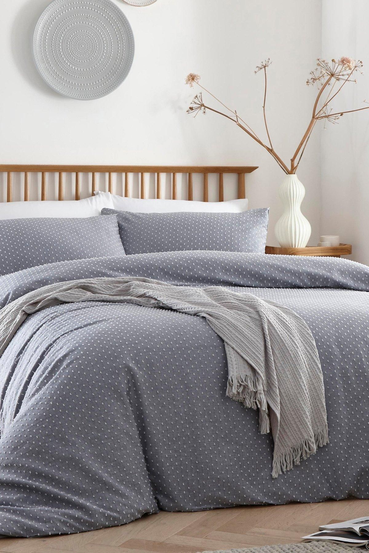 Appletree 'Waterford' 100% Cotton Tufted Duvet Cover Set in Blue 5