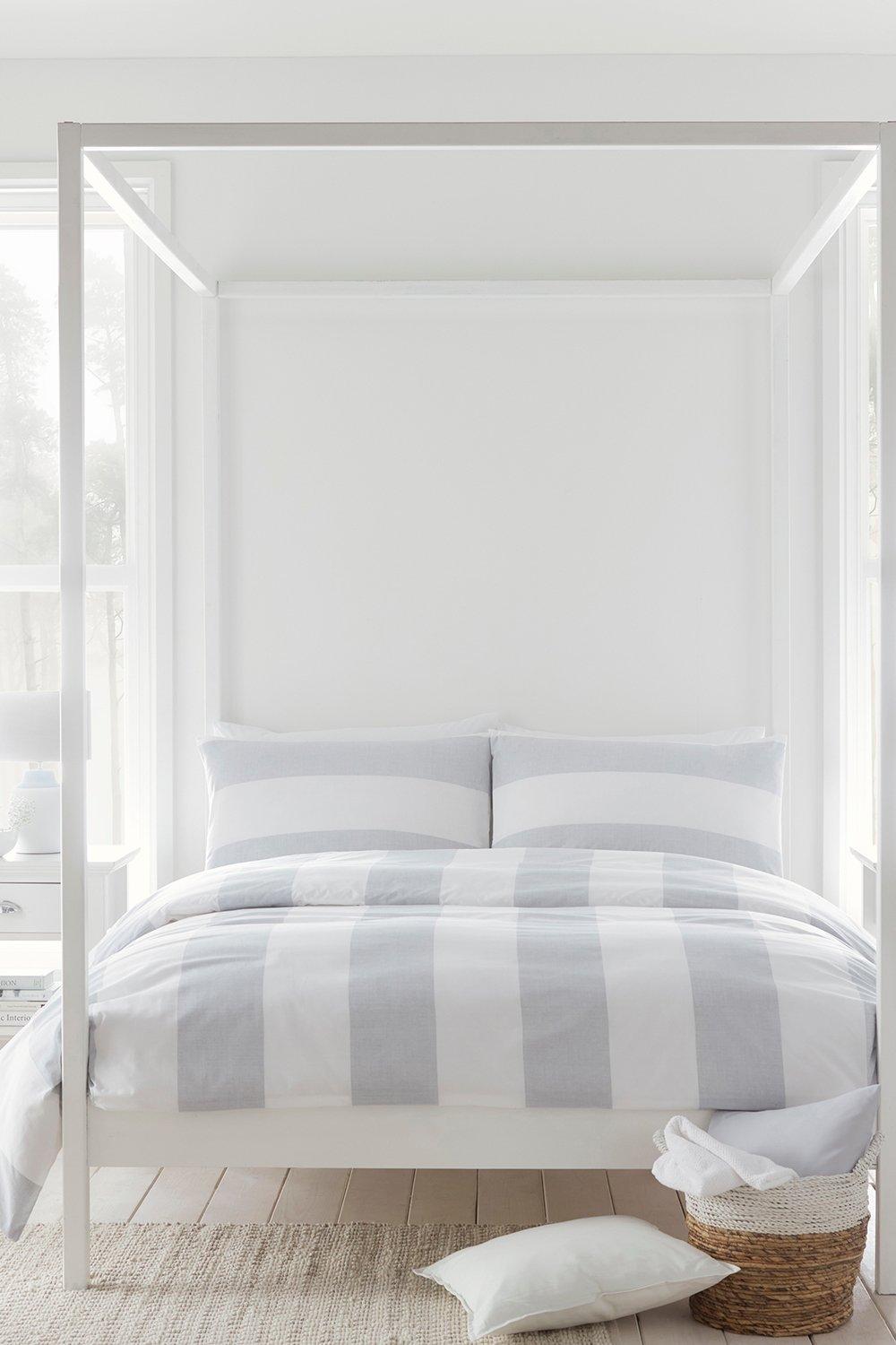 Upton Stripe Super King Duvet Set