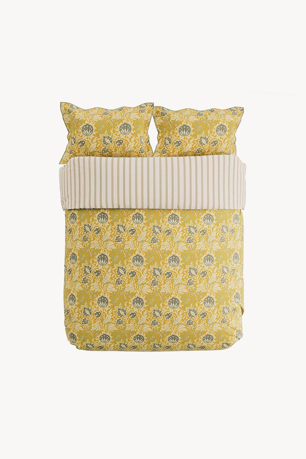 Morris & Co 'Elmcote' Cotton Duvet Cover Set in Yellow 3