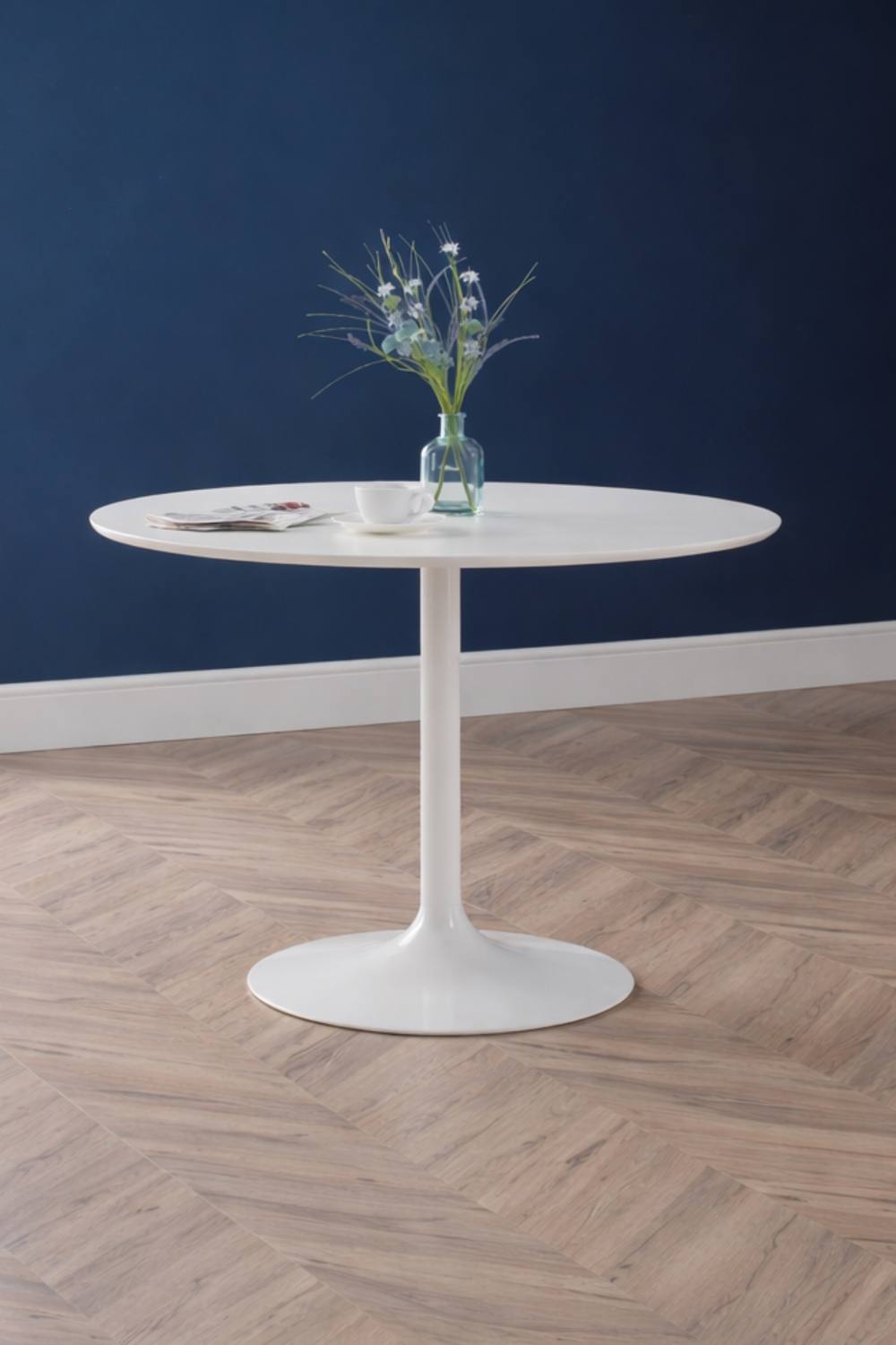 Julian Bowen Blanco Round Pedestal 4 Seater Dining Table in White