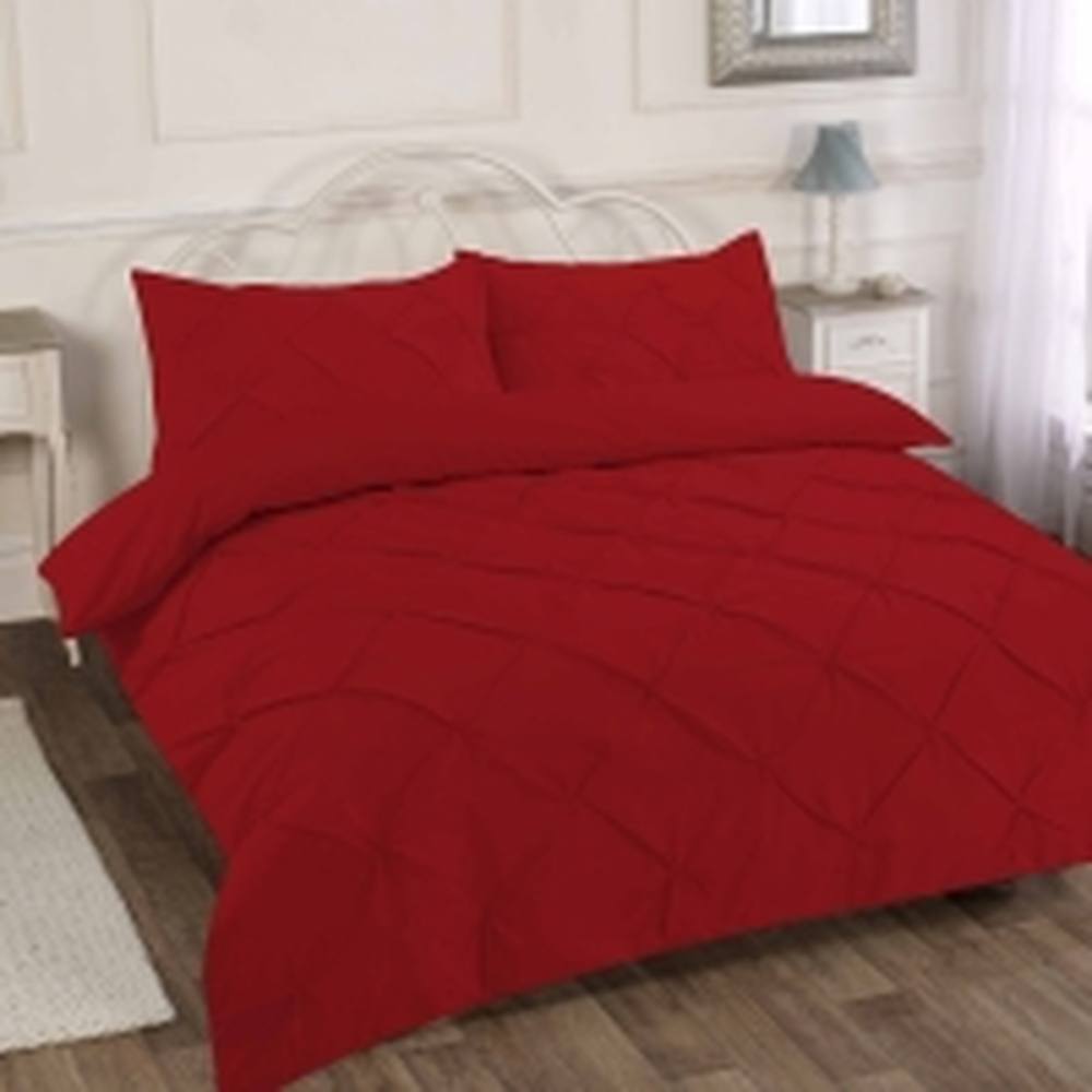 Homes-Linen Luxury Alexandra Pintuck Pleated Duvet Cover Set in Red