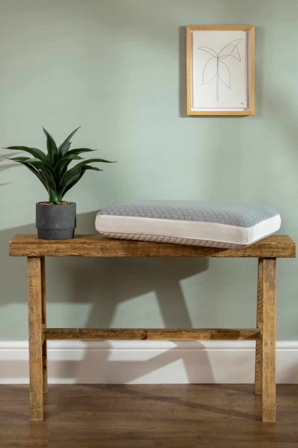 Soak&Sleep Cooling Memory Foam Standard Pillow in White