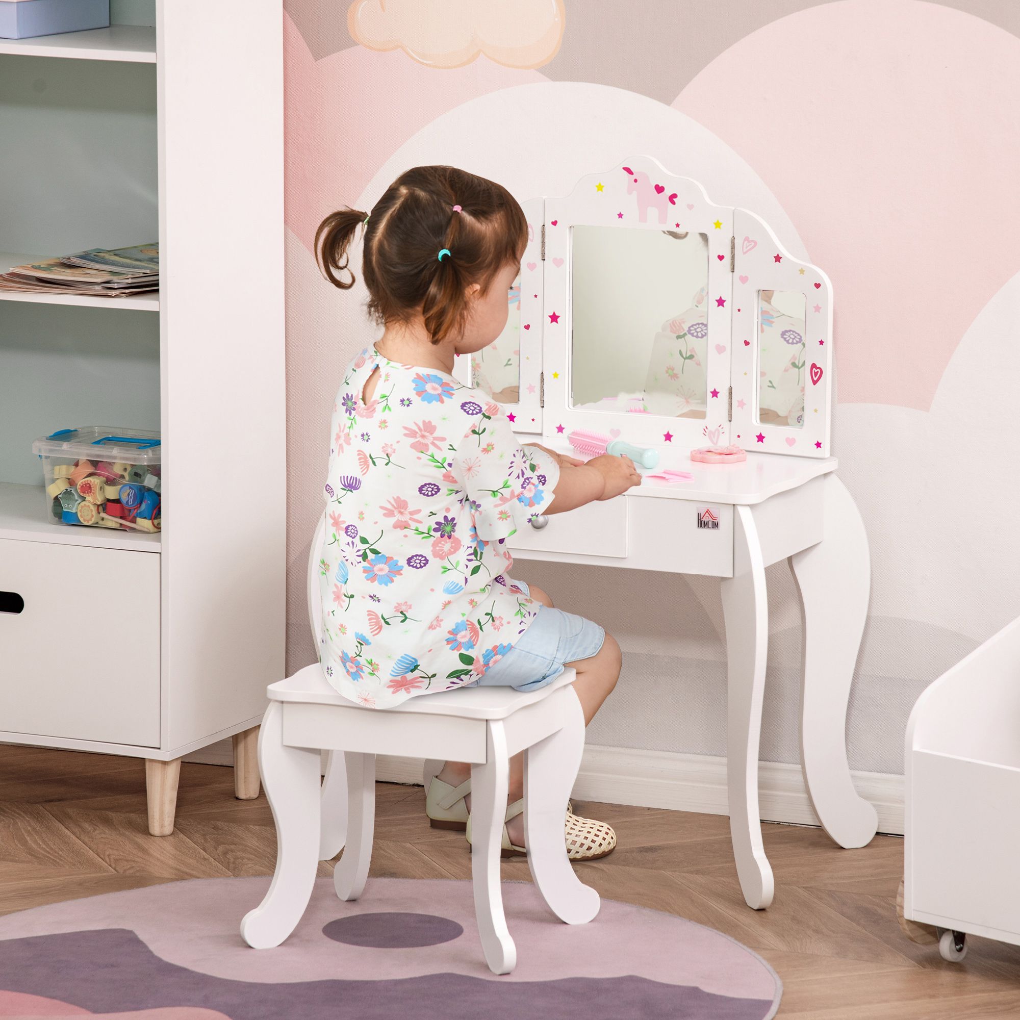 HOMCOM Makeup Dressing Table Set with Tri-Folding Mirror & Drawer in White