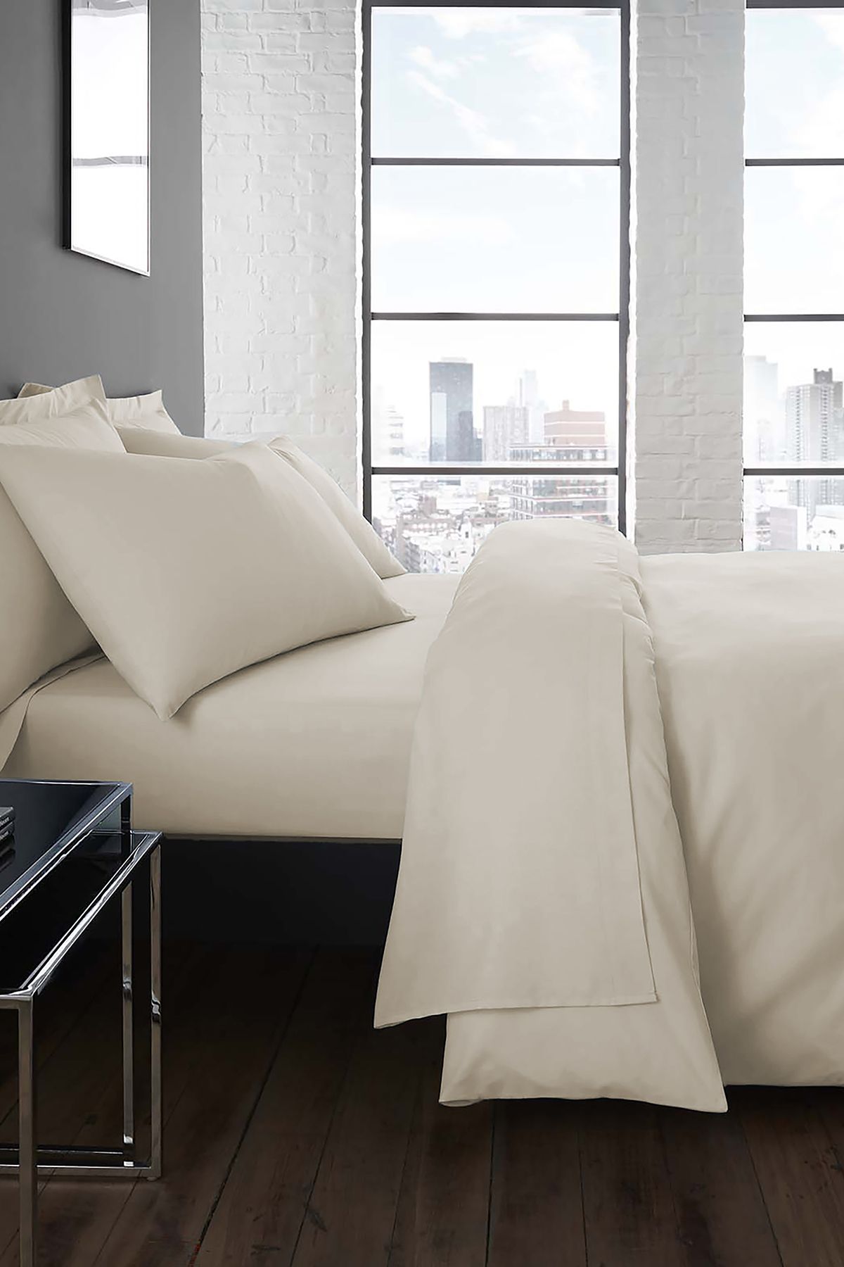 Serene 'Plain Dyed' Soft Touch 32cm Fitted Bed Sheet in Natural | Size: King