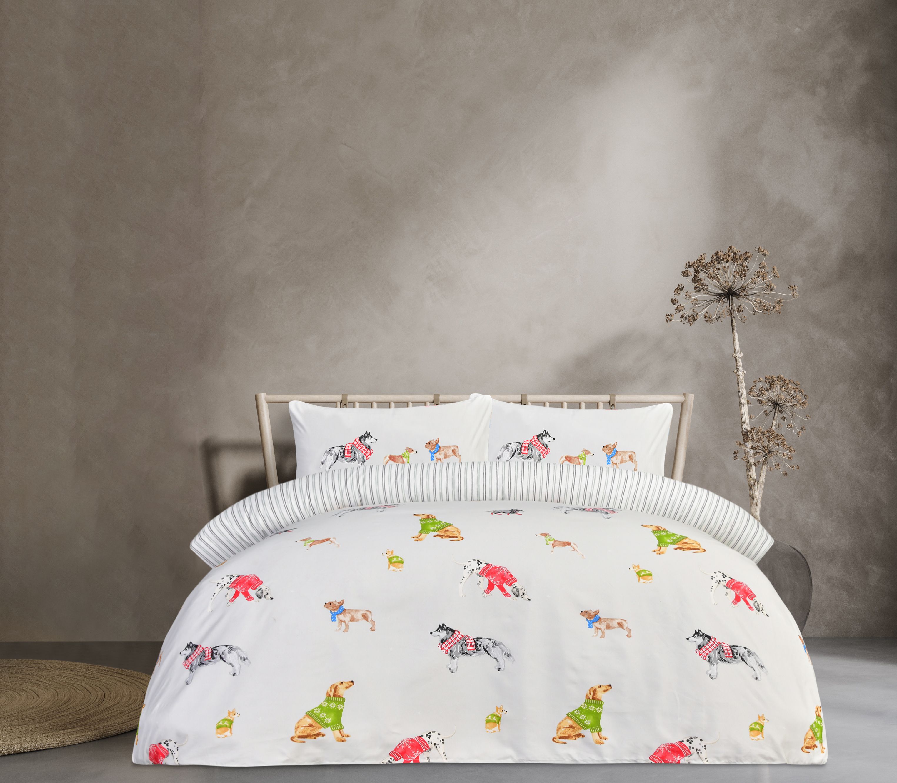 Smart Living Luxury Soft Reversible Pooches in Jumpers Duvet Cover & Pillowcases in Natural